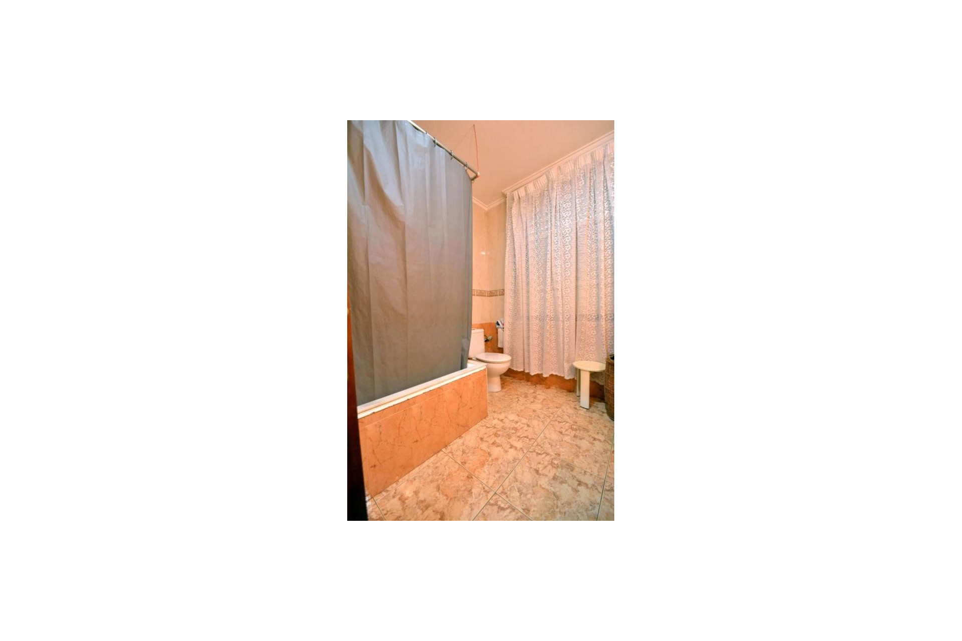 Resale - Villa - Guardamar del Segura