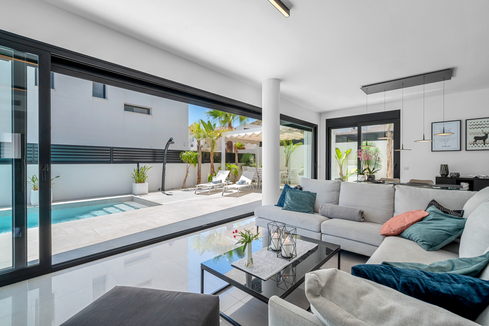 Resale - Villa - Guardamar del Segura