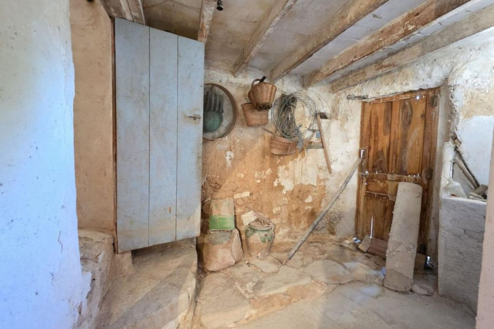 Resale - Villa - Hondón de las Nieves