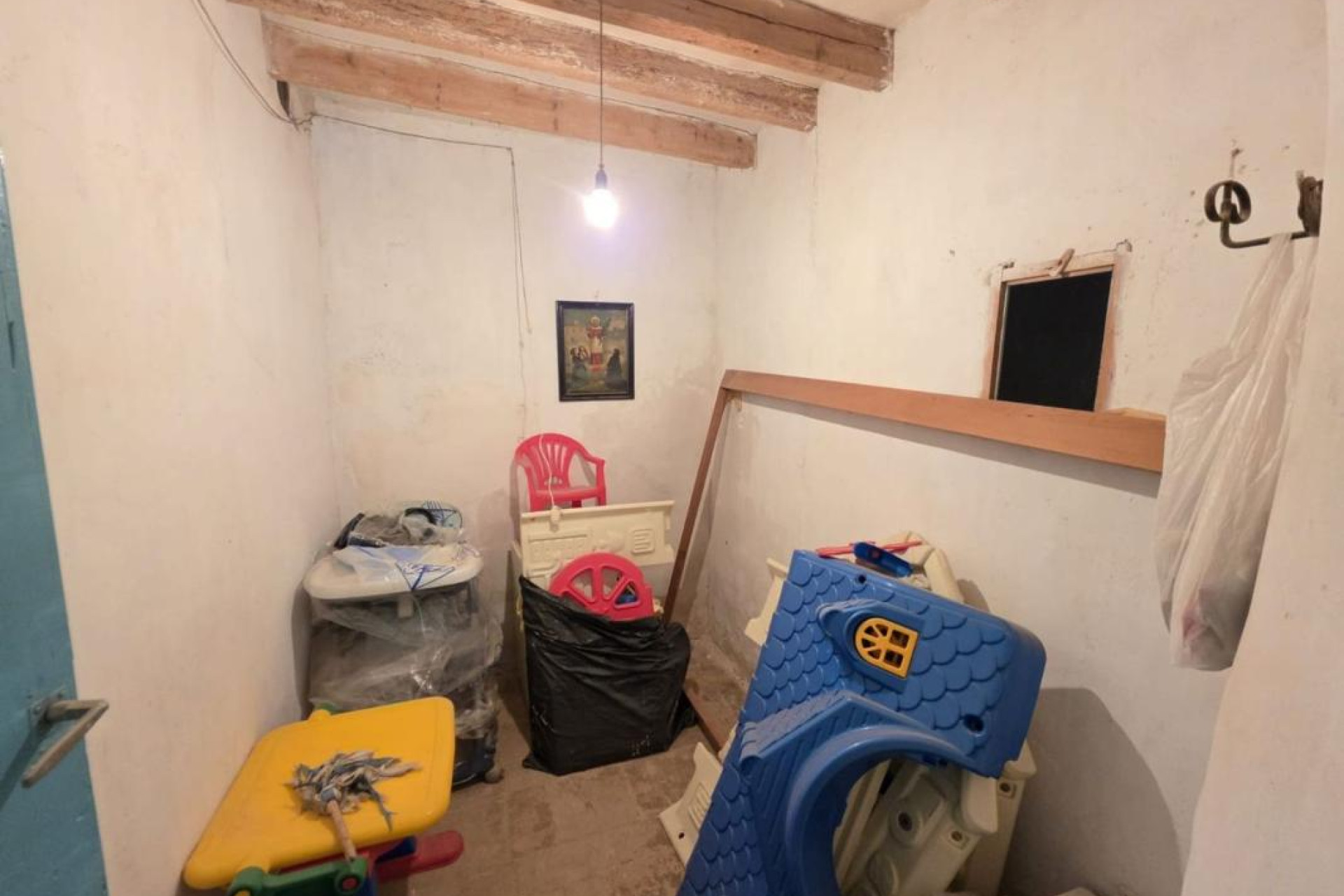 Resale - Villa - Hondón de las Nieves