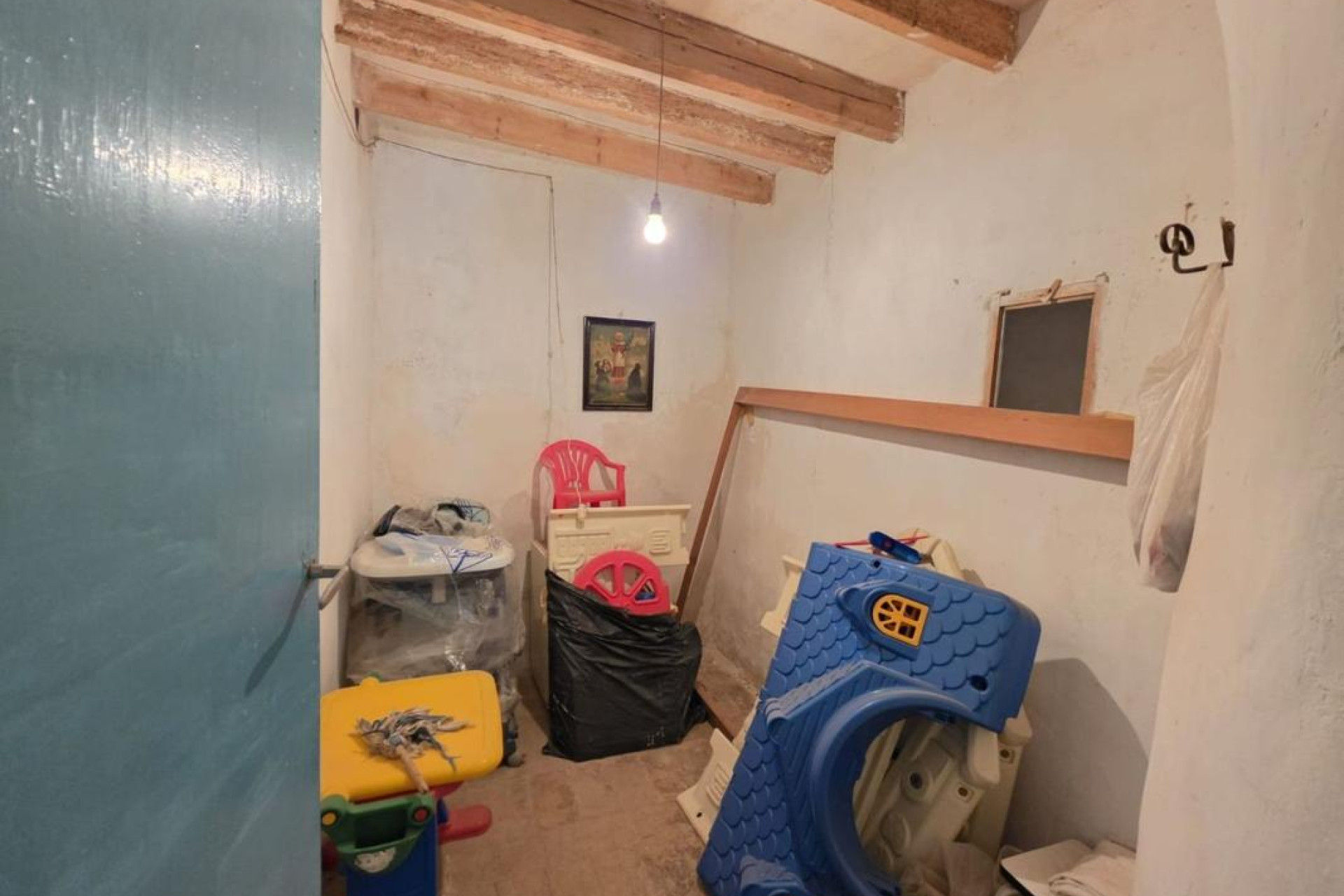 Resale - Villa - Hondón de las Nieves