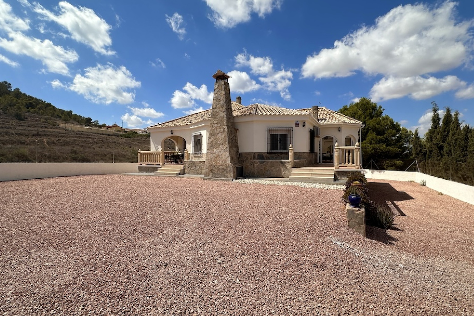 Resale - Villa - HONDON DE LOS FRAILES