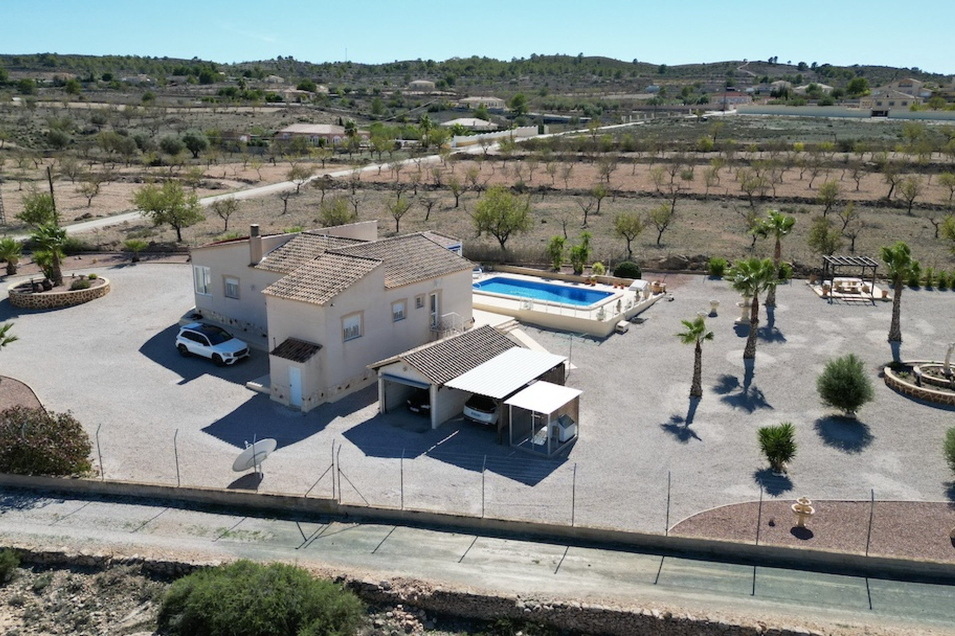 Resale - Villa - HONDON DE LOS FRAILES