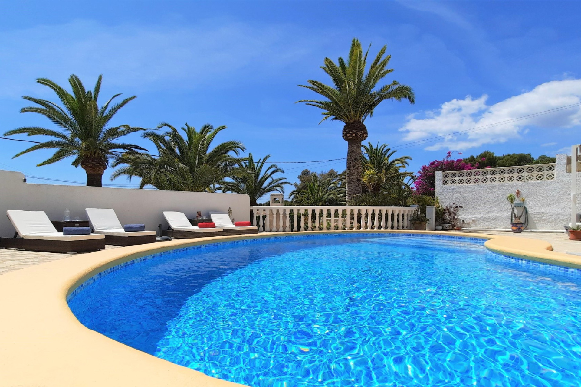 Resale - Villa - Moraira - center