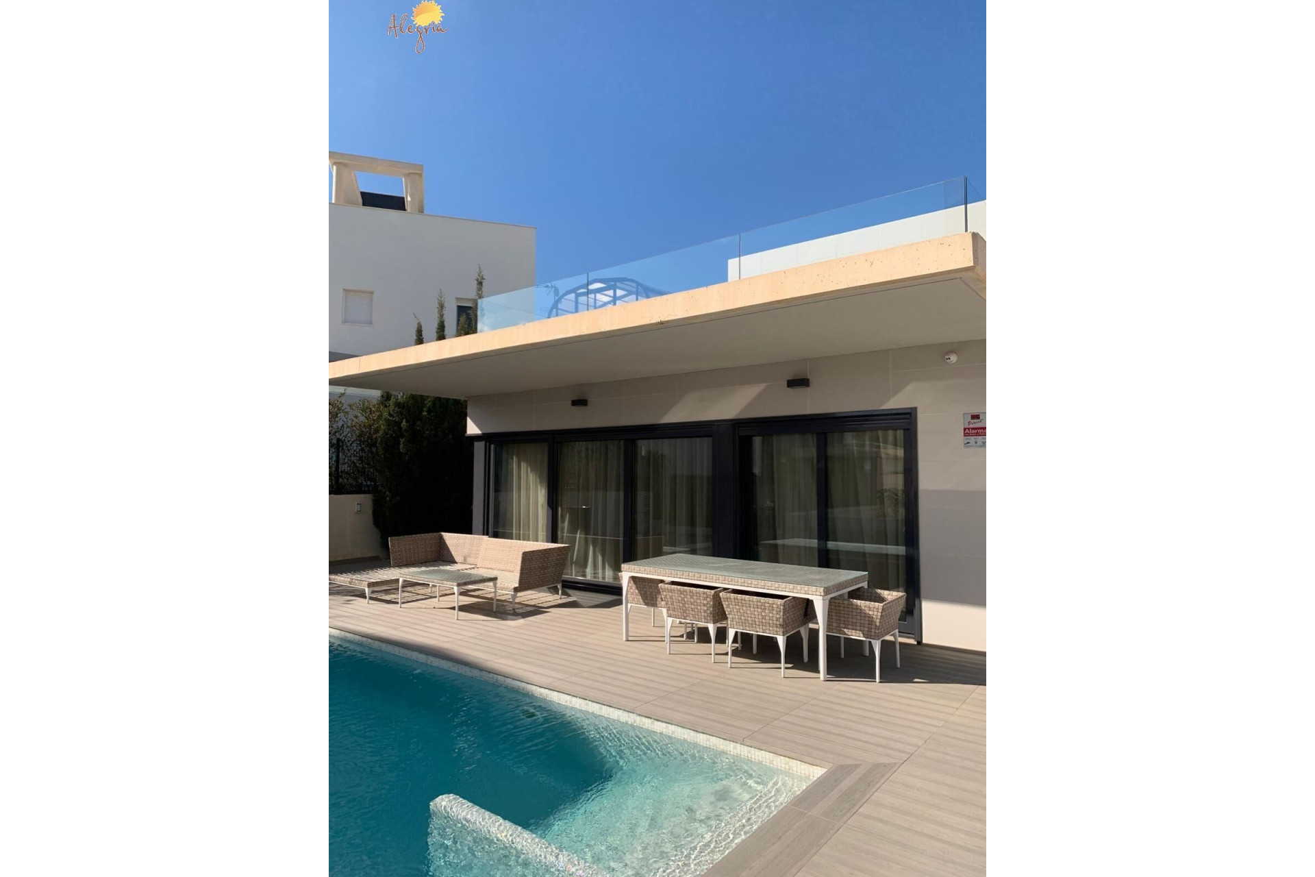 Resale - Villa - Orihuela Costa - Campoamor
