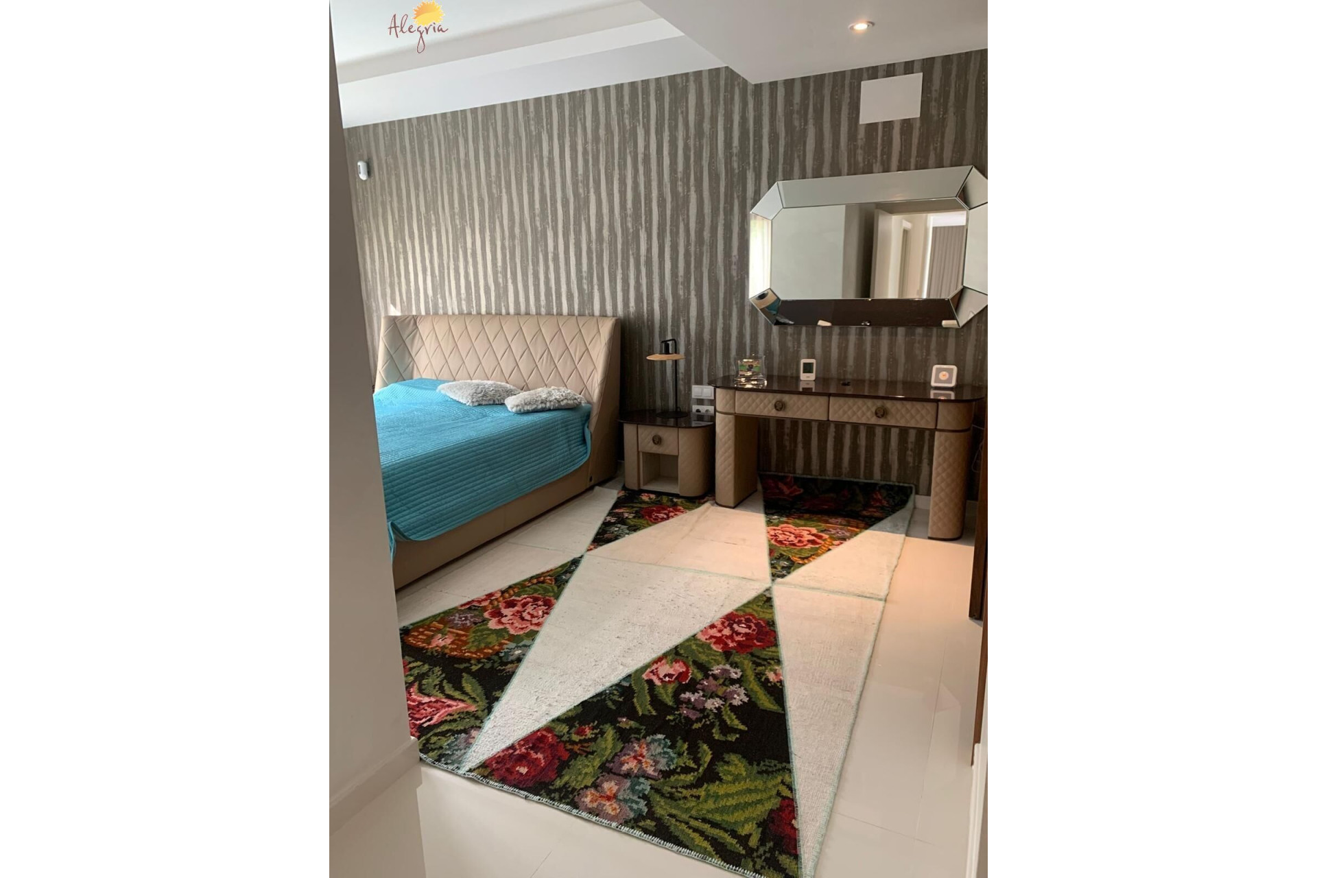 Resale - Villa - Orihuela Costa - Campoamor