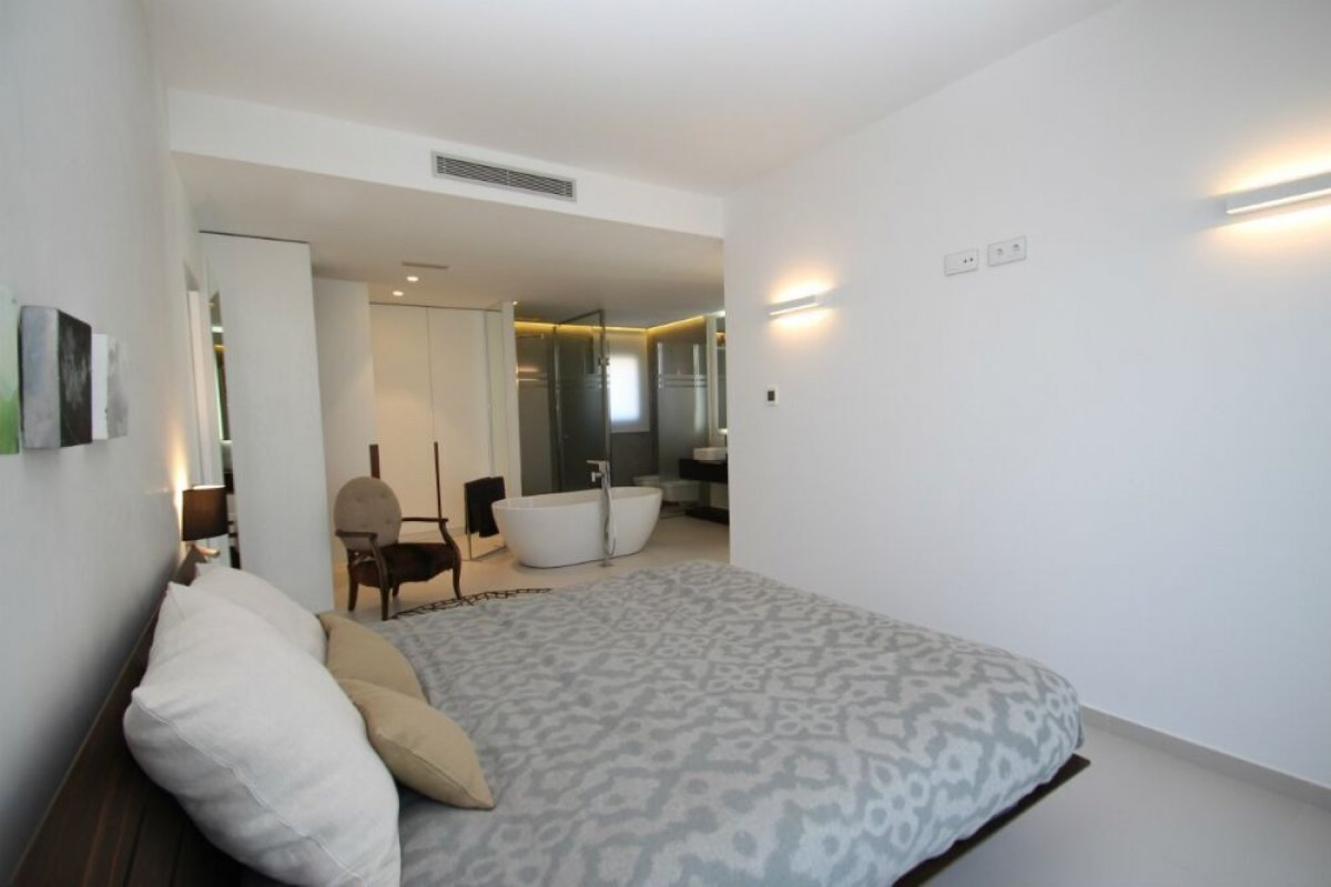 Resale - Villa - Orihuela Costa - La Zenia