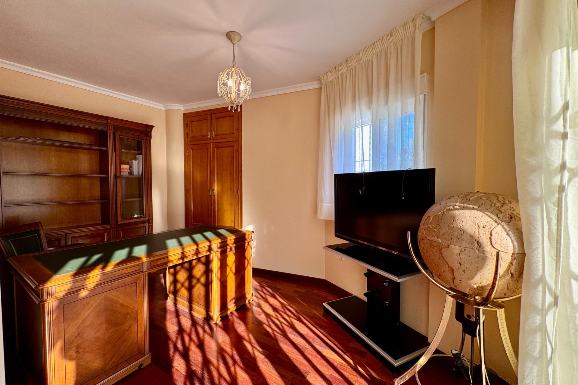 Resale - Villa - Orihuela Costa - Lomas de Cabo Roig-Los Dolses