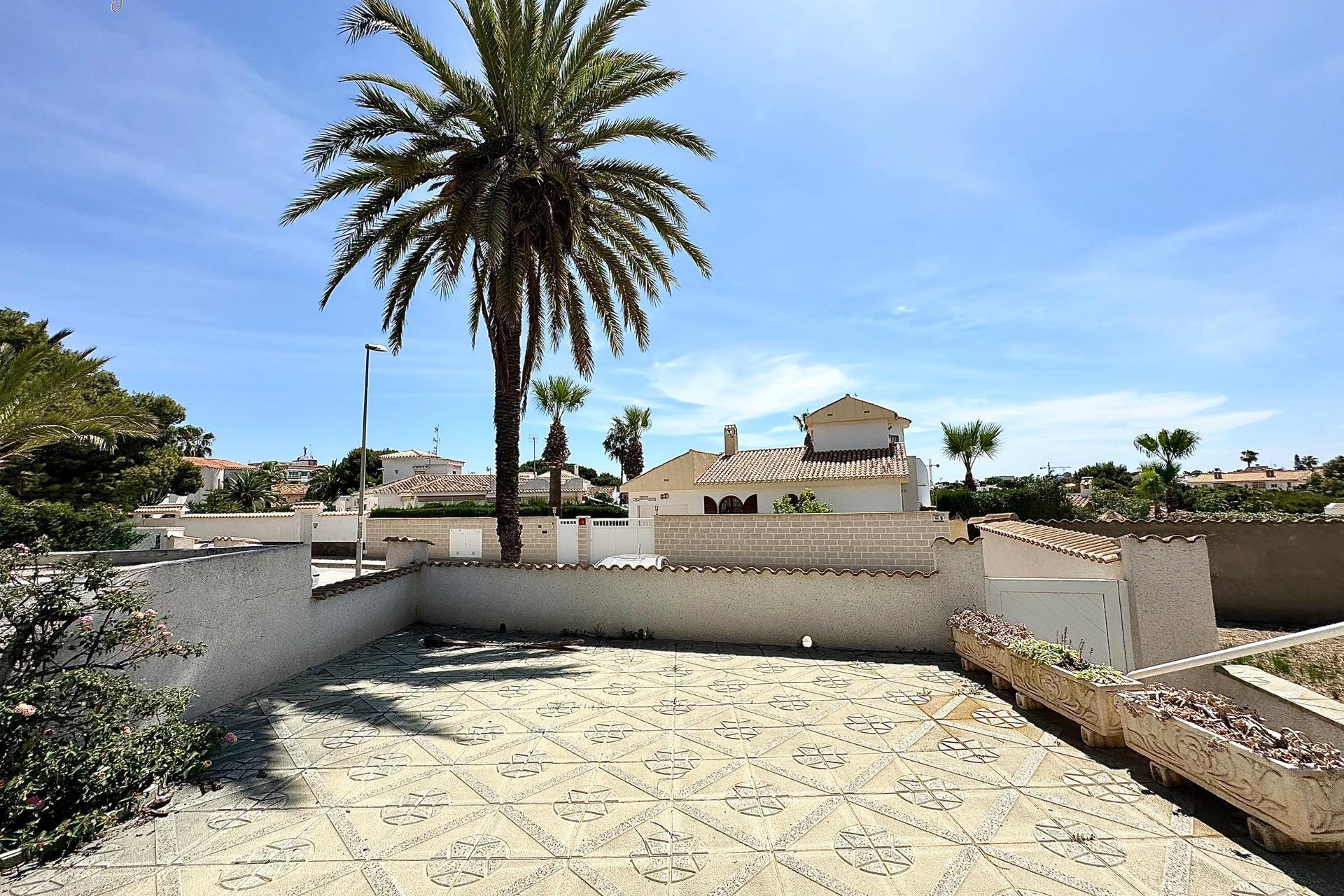 Resale - Villa - Orihuela Costa - Lomas de Cabo Roig