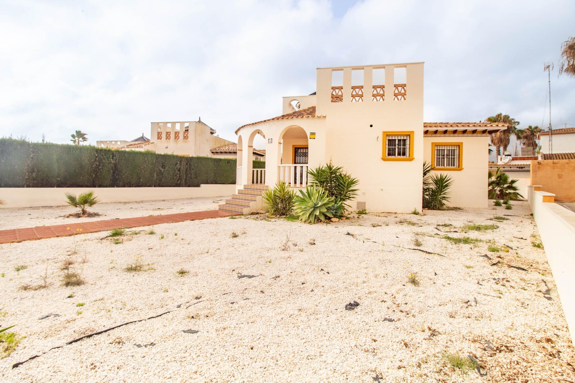 Resale - Villa - Orihuela Costa - Lomas de Cabo Roig