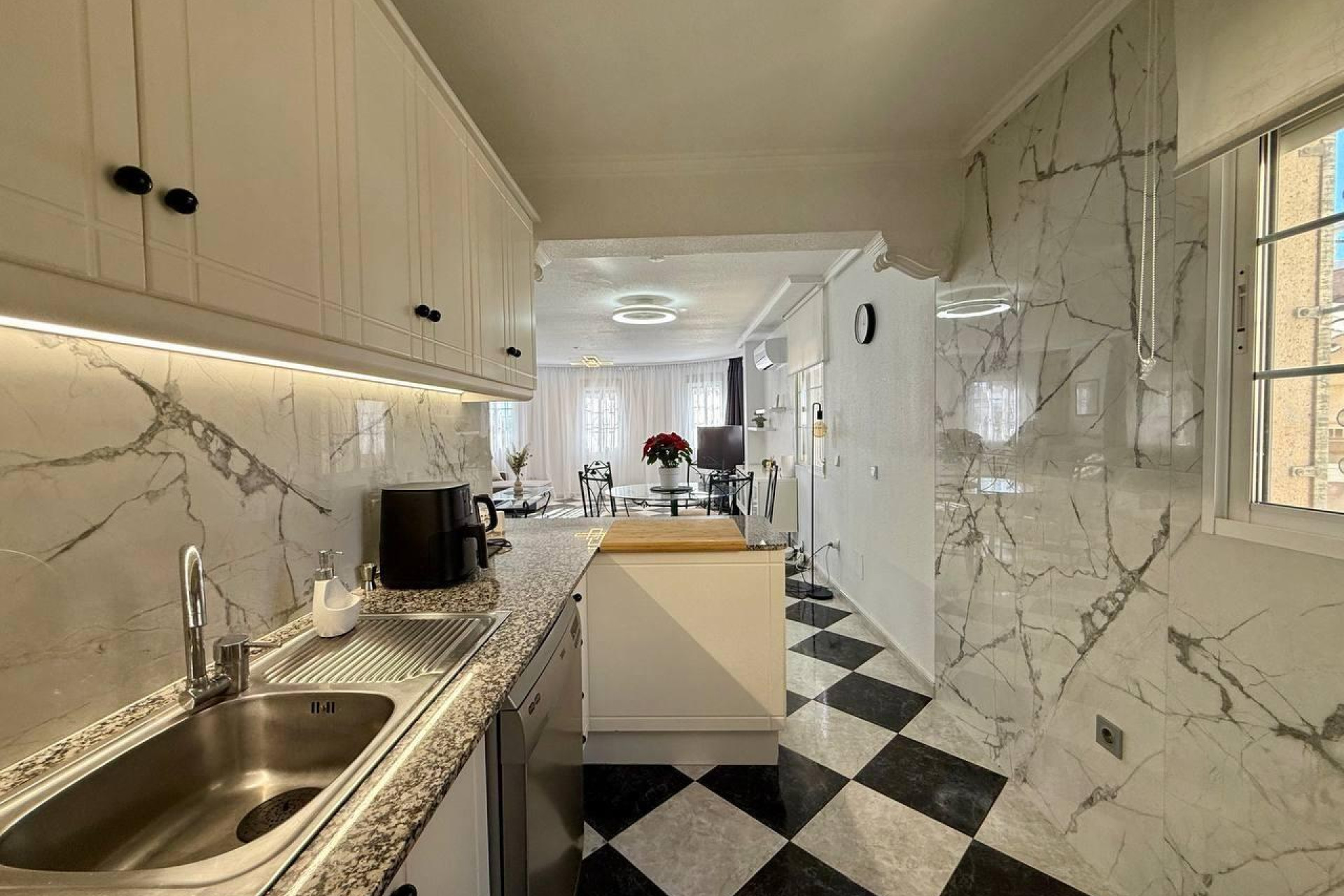 Resale - Villa - Orihuela Costa - Playa Flamenca