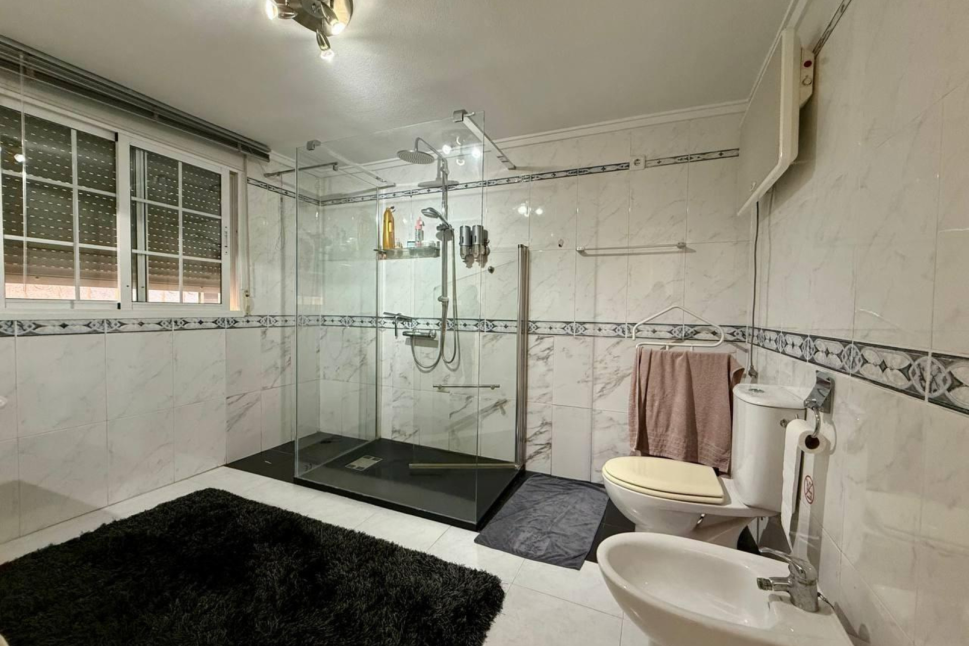 Resale - Villa - Orihuela Costa - Playa Flamenca