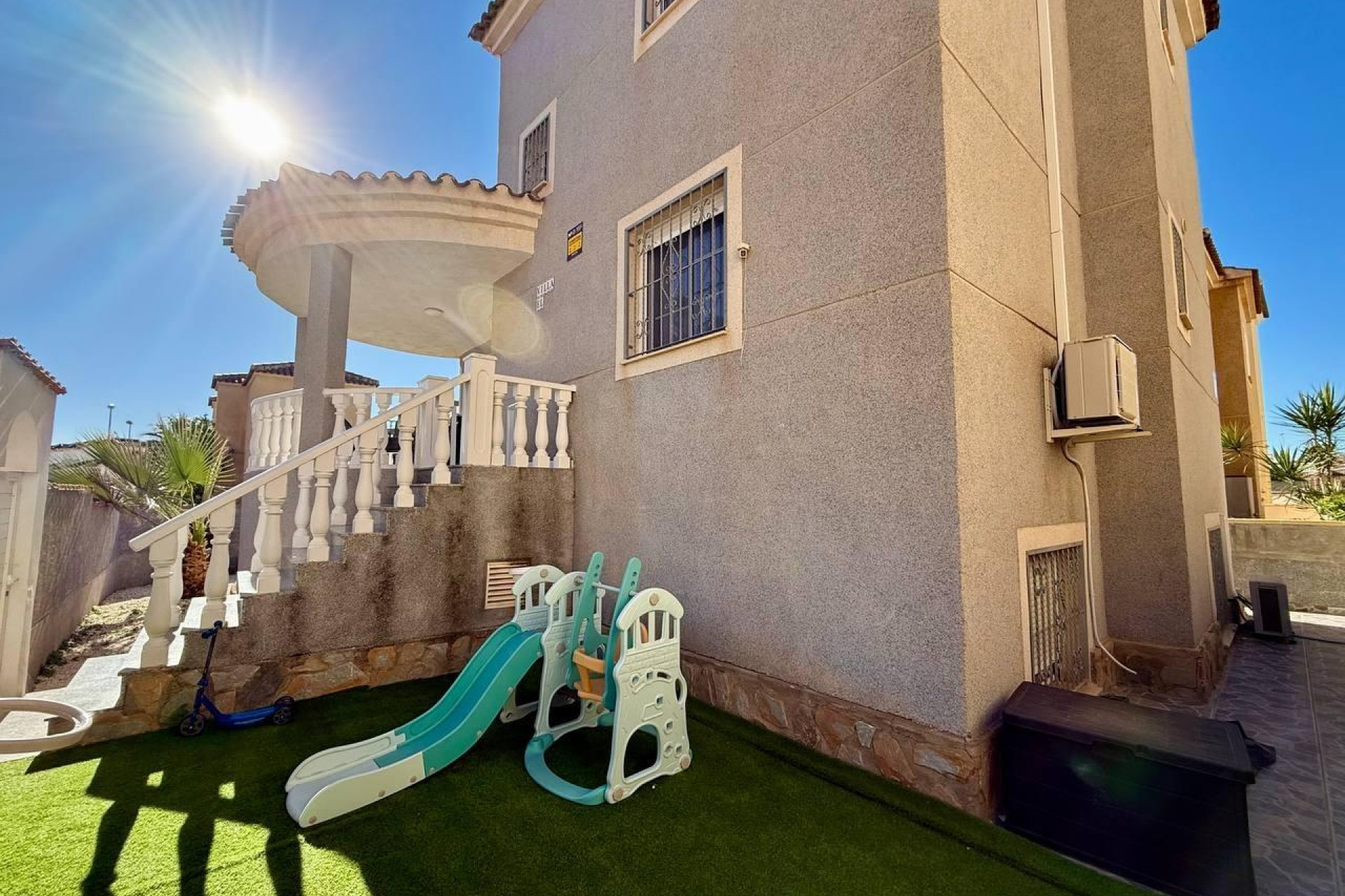 Resale - Villa - Orihuela Costa - Playa Flamenca