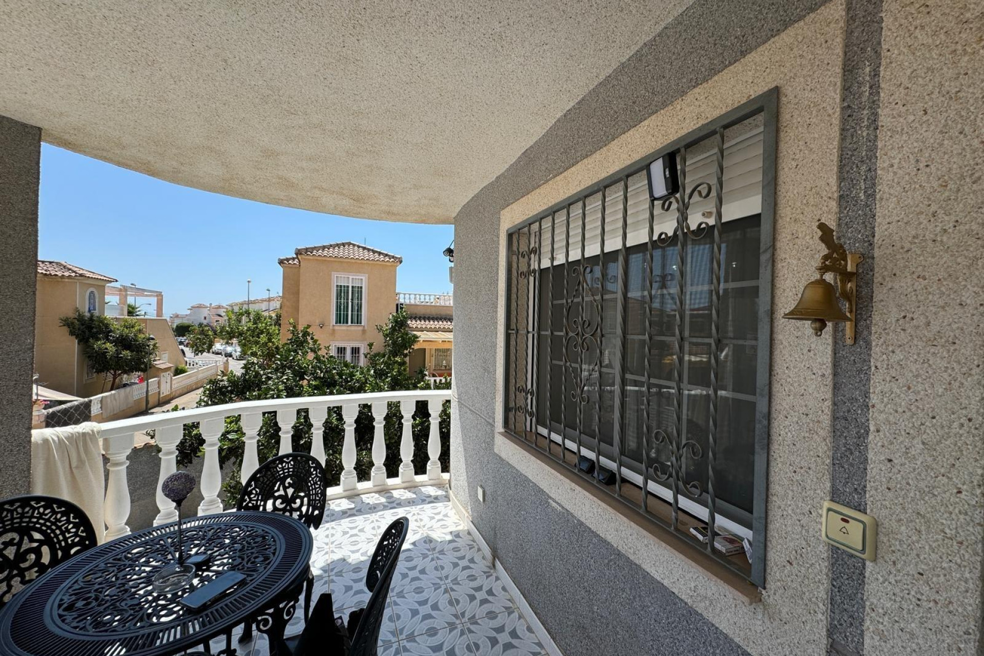 Resale - Villa - Orihuela Costa - Punta Prima