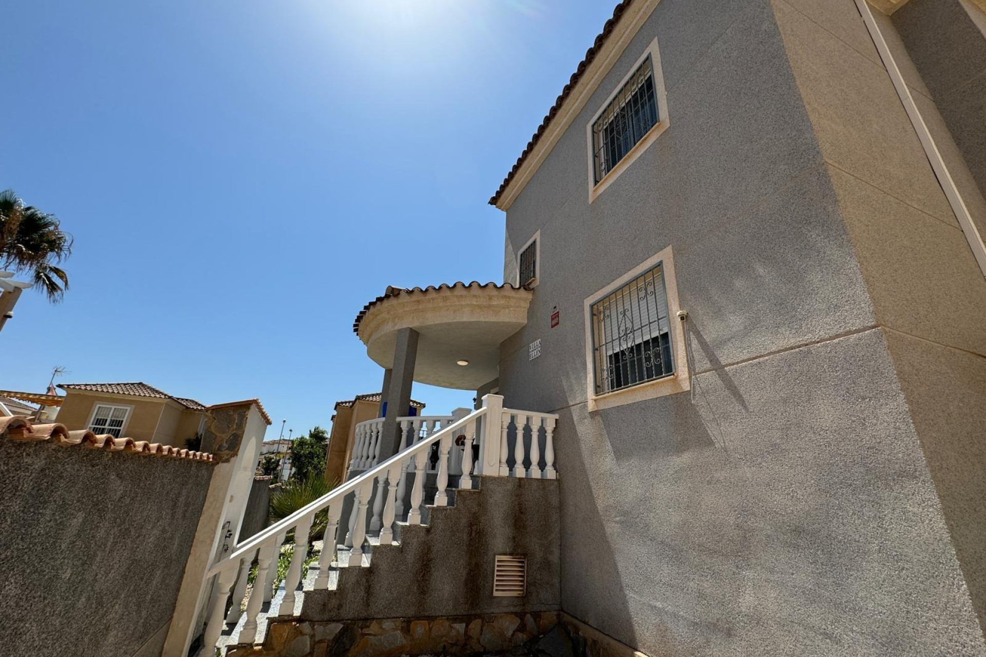 Resale - Villa - Orihuela Costa - Punta Prima