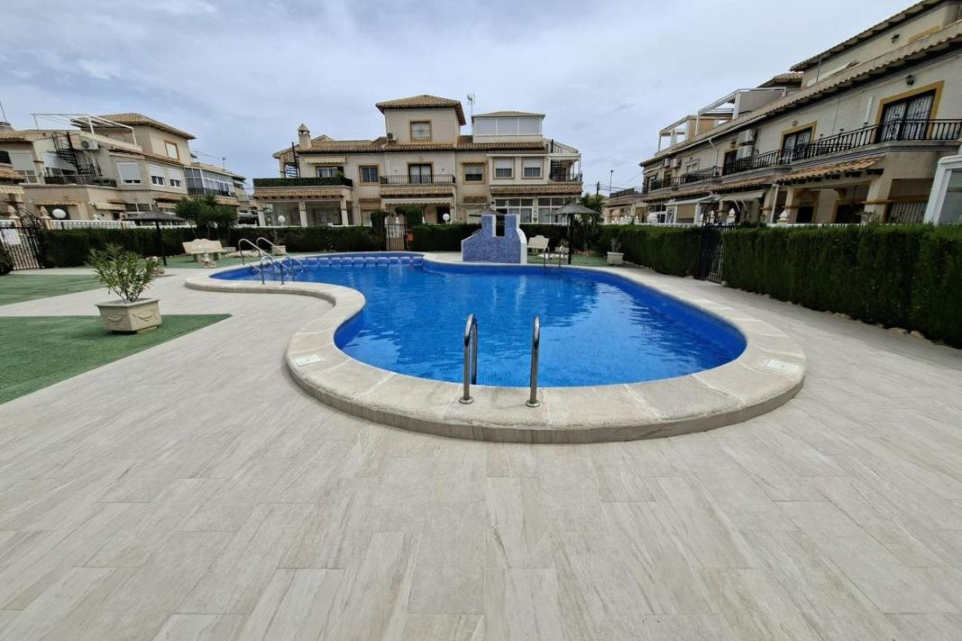 Resale - Villa - Orihuela