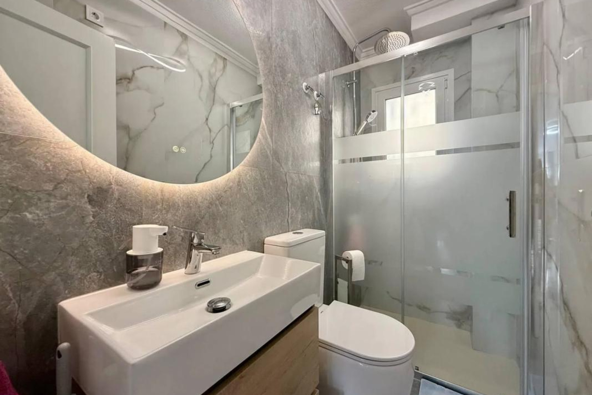 Resale - Villa - Orihuela