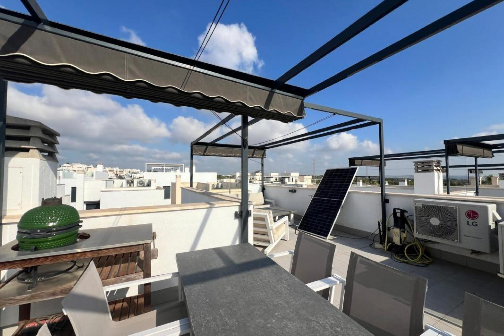 Resale - Villa - Orihuela