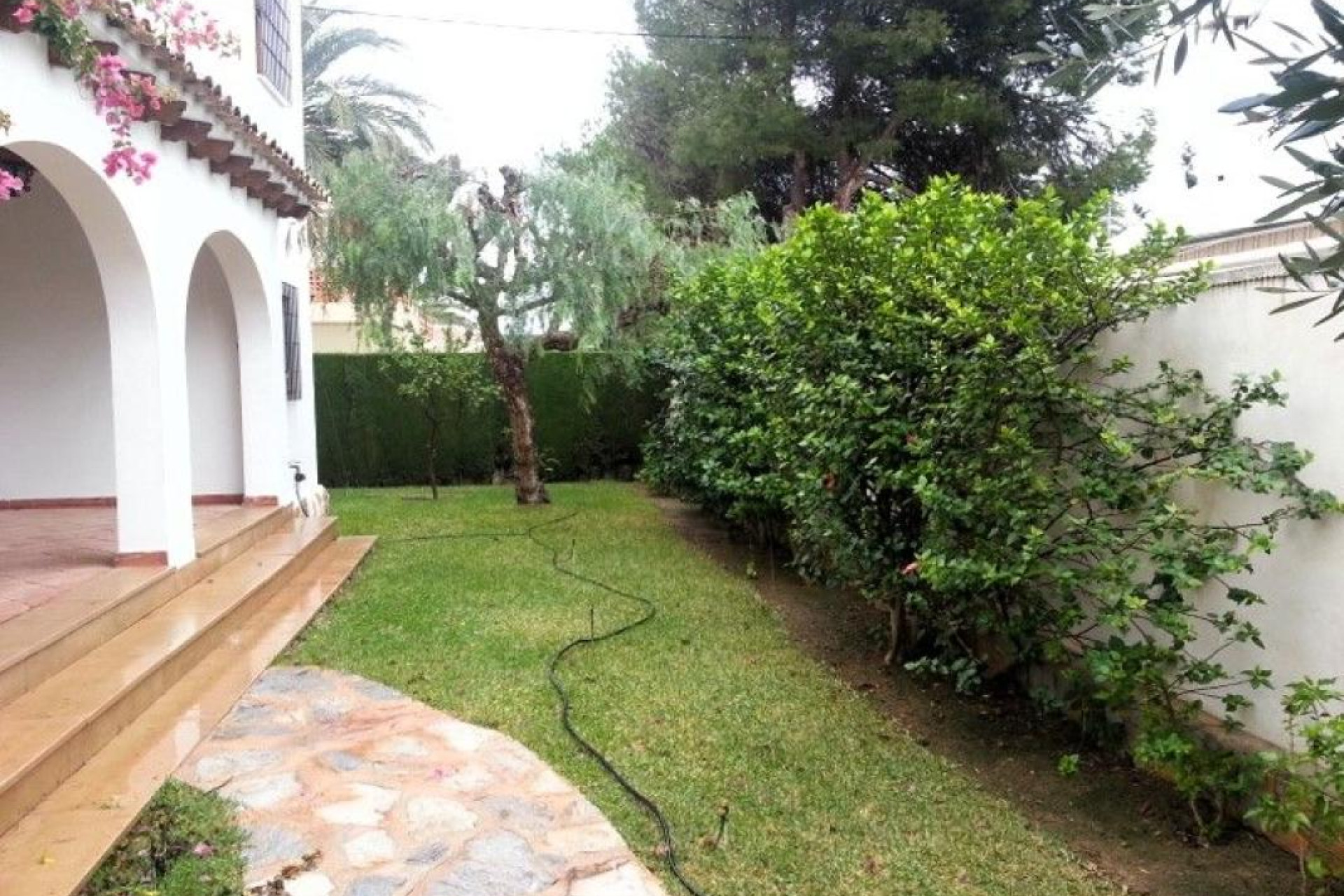 Resale - Villa - Orihuela
