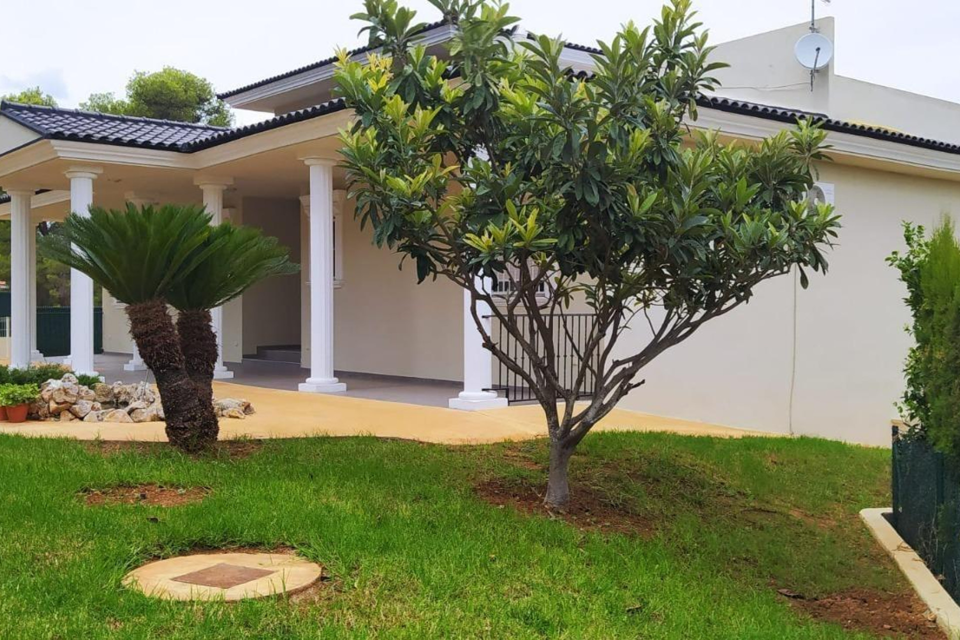 Resale - Villa - Picassent - Urbanizacion el pinar 3