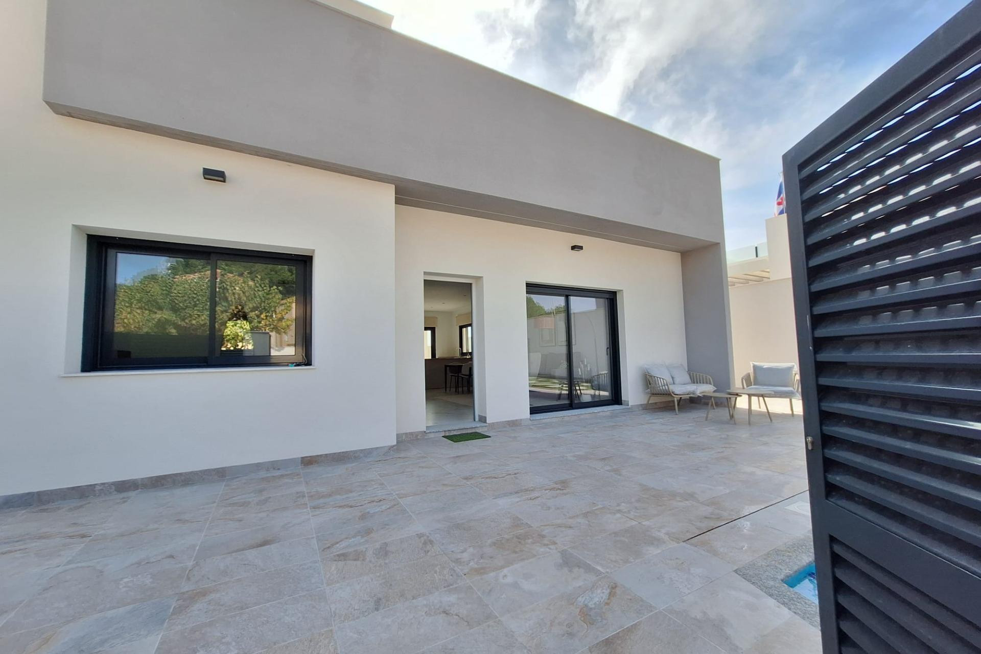 Resale - Villa - Pilar de la Horadada - Pinar de Campoverde