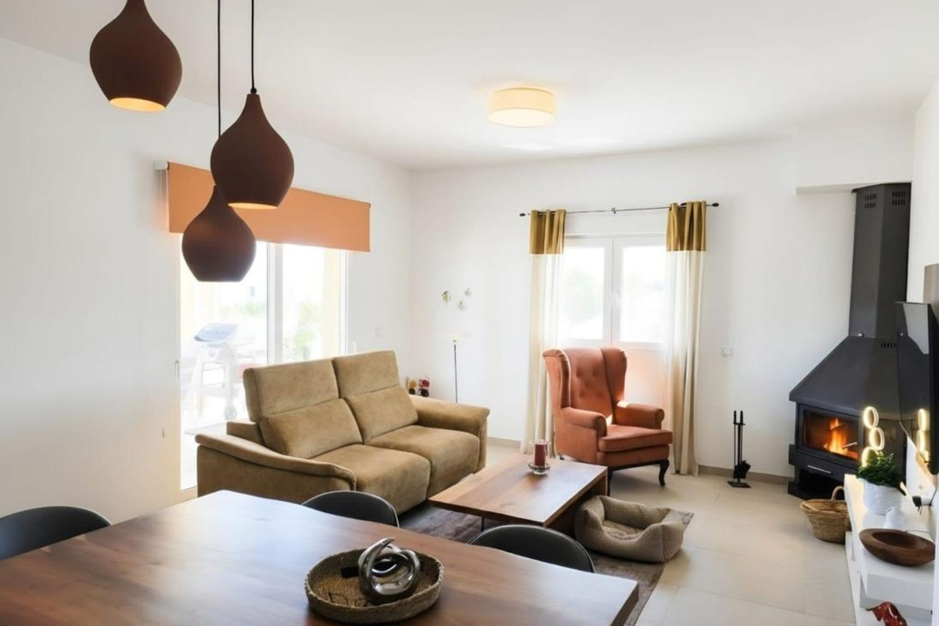Resale - Villa - Pinoso