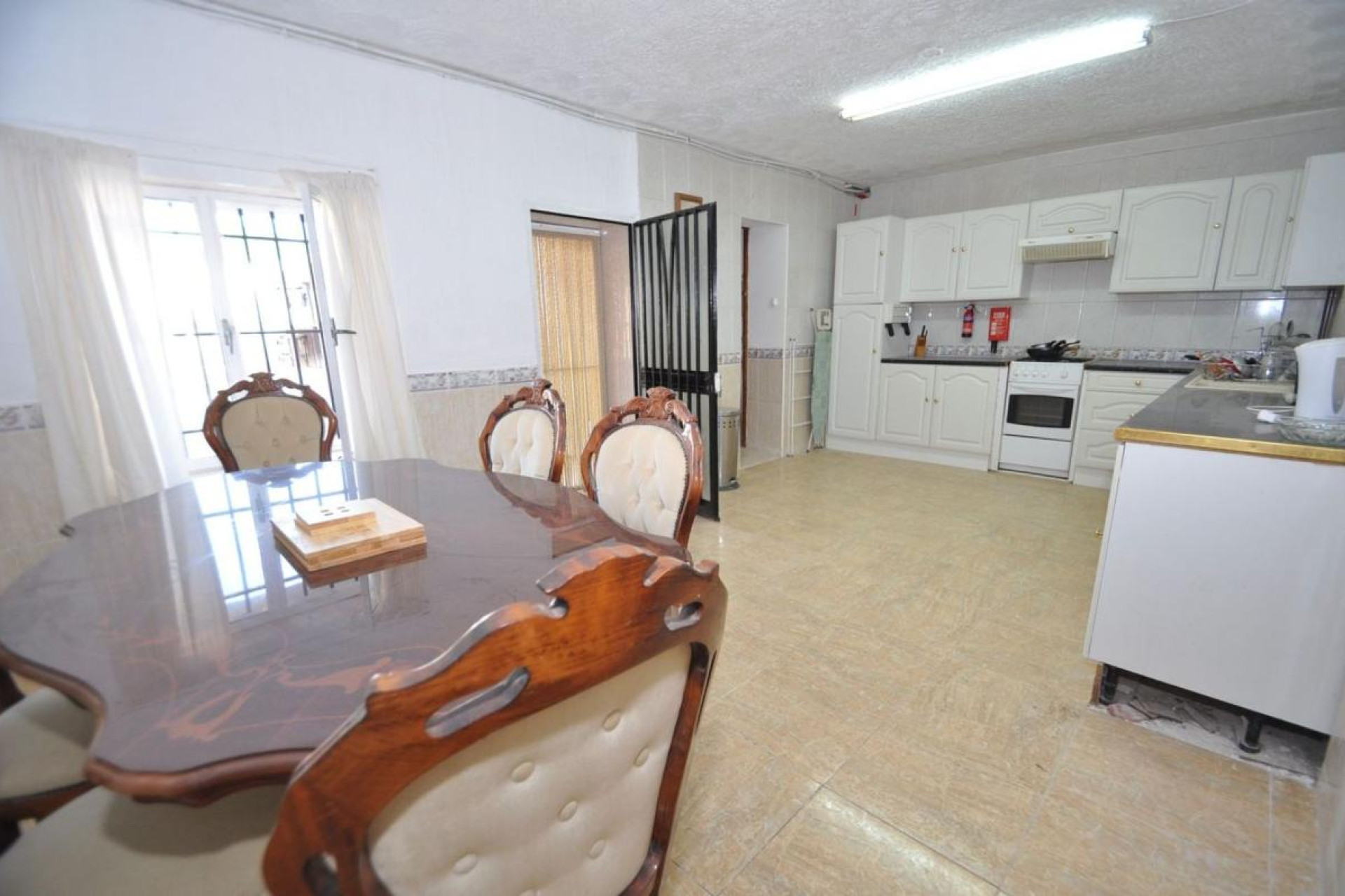 Resale - Villa - Pinoso