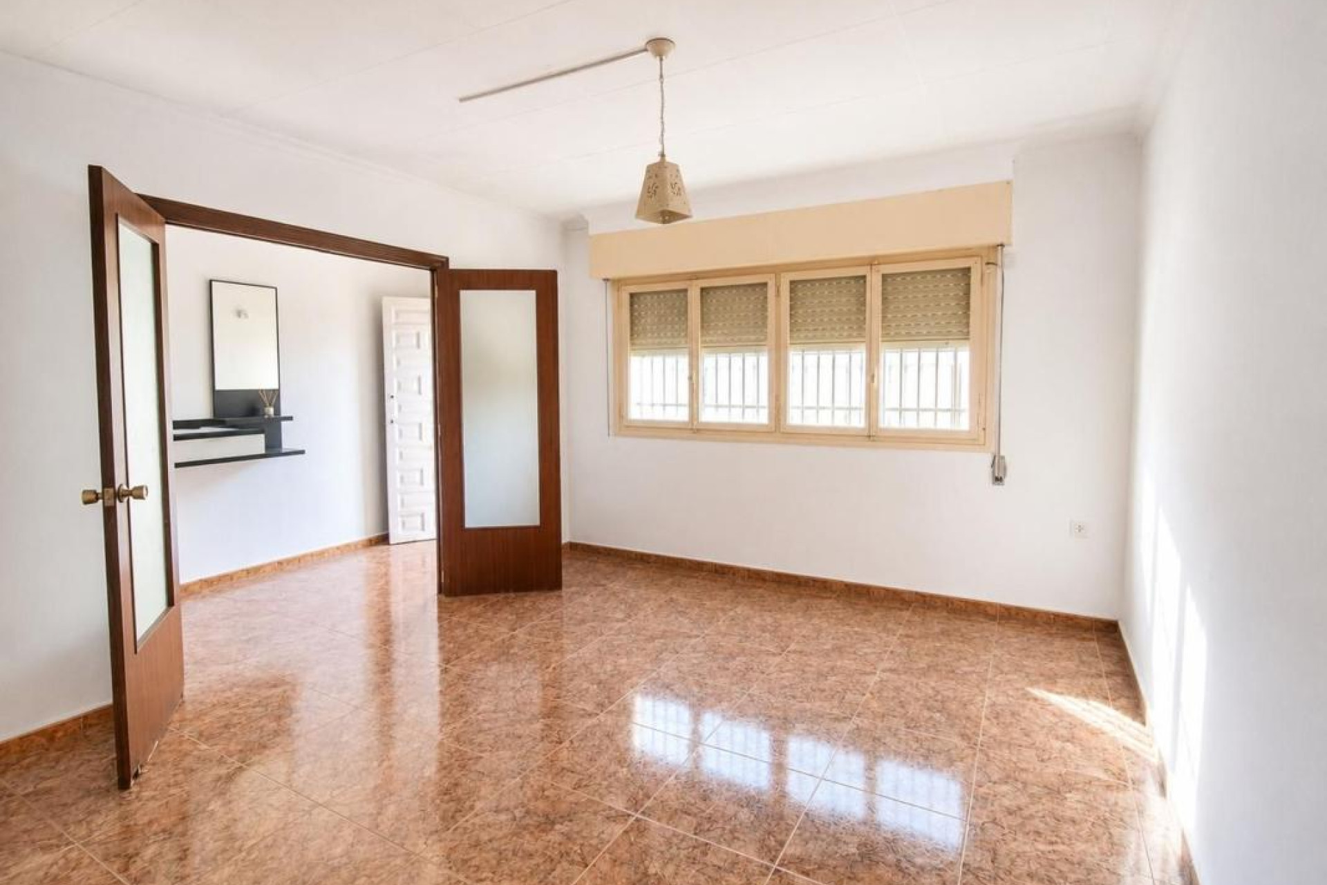 Resale - Villa - Pinoso