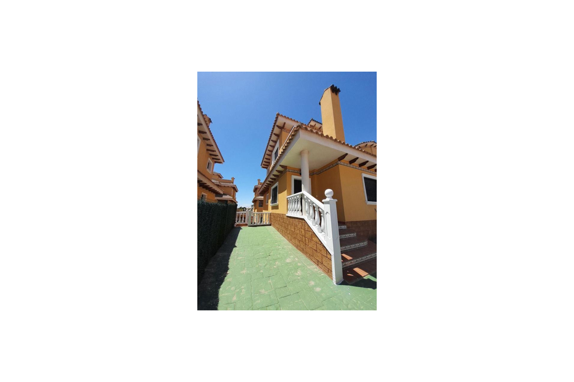 Resale - Villa - Rojales