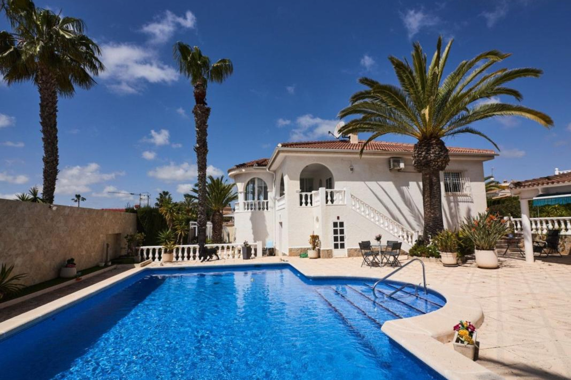 Resale - Villa - Rojales
