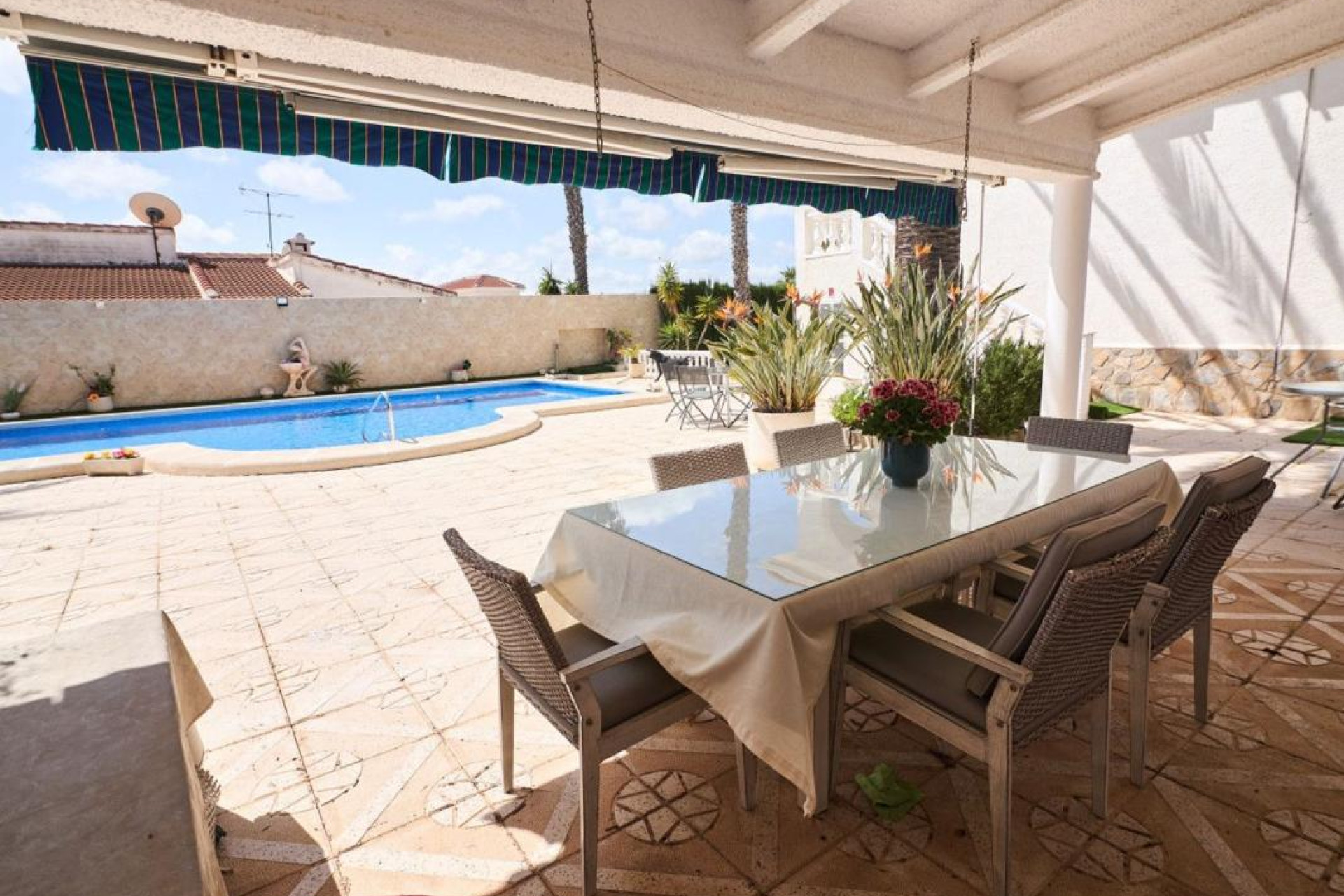 Resale - Villa - Rojales