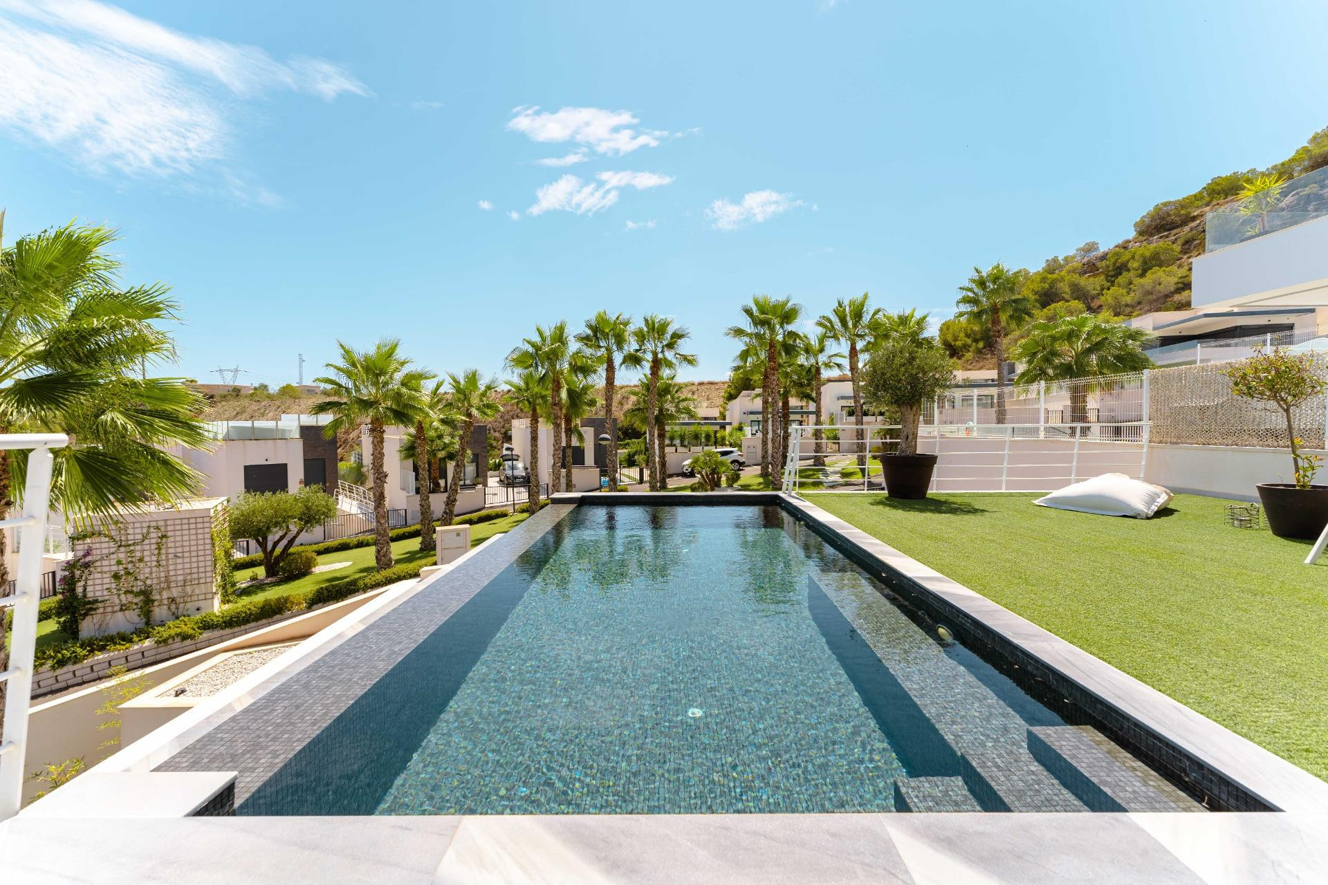 Resale - Villa - San Miguel de Salinas - Costa blanca sur