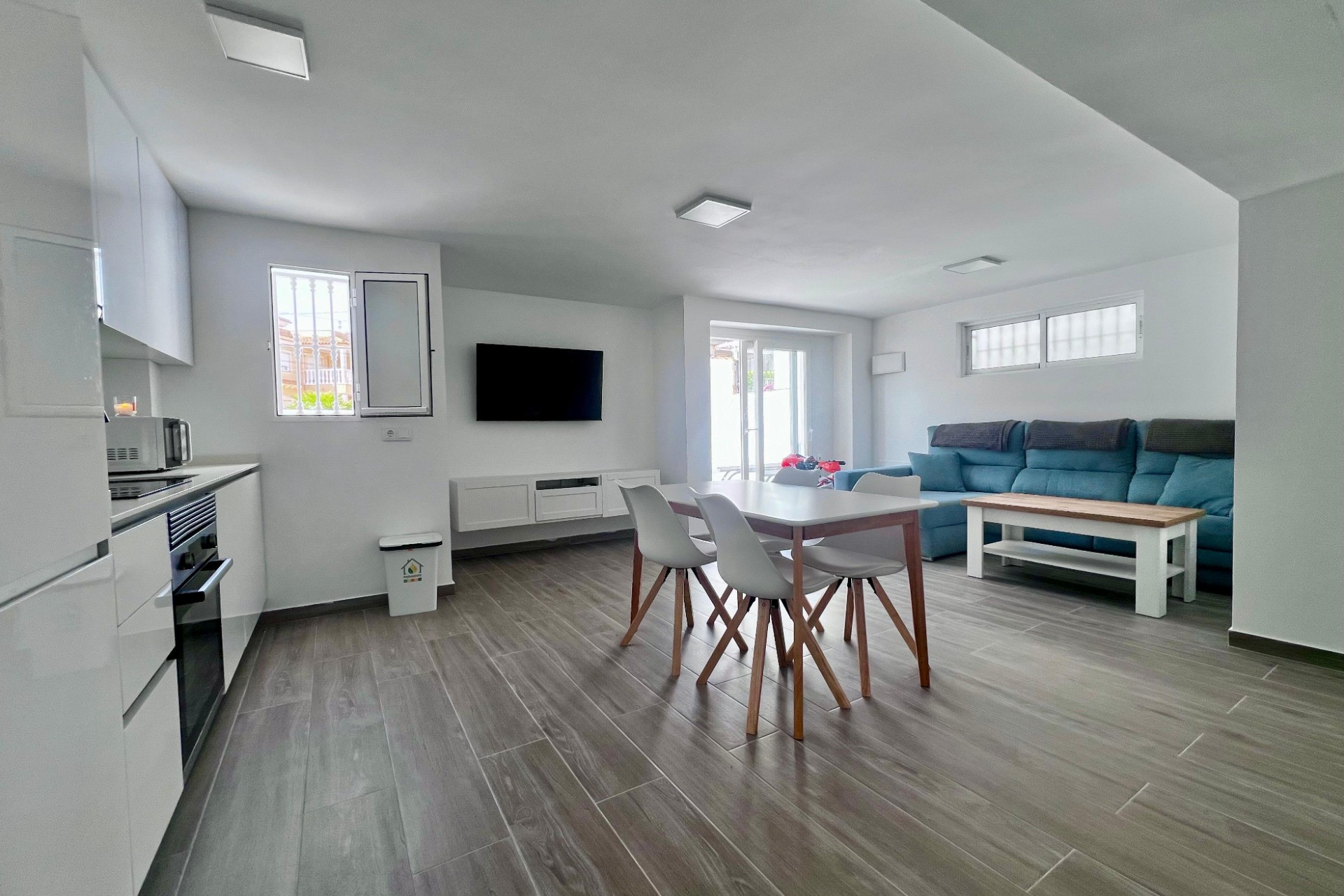 Resale - Villa - San Miguel de Salinas - Las filipinas