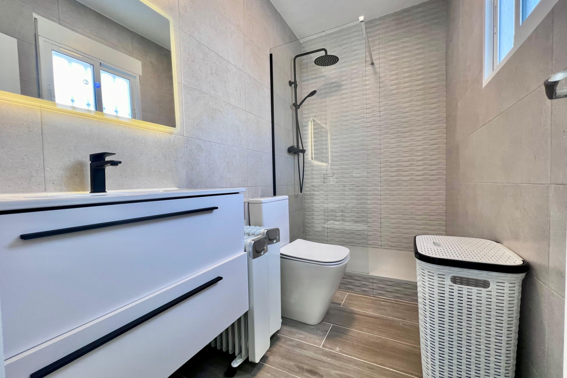 Resale - Villa - San Miguel de Salinas - Las filipinas