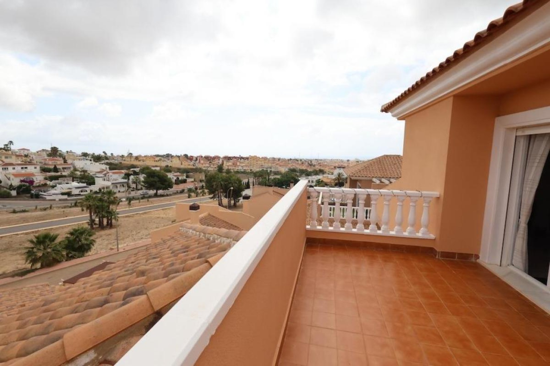 Resale - Villa - San Miguel de Salinas