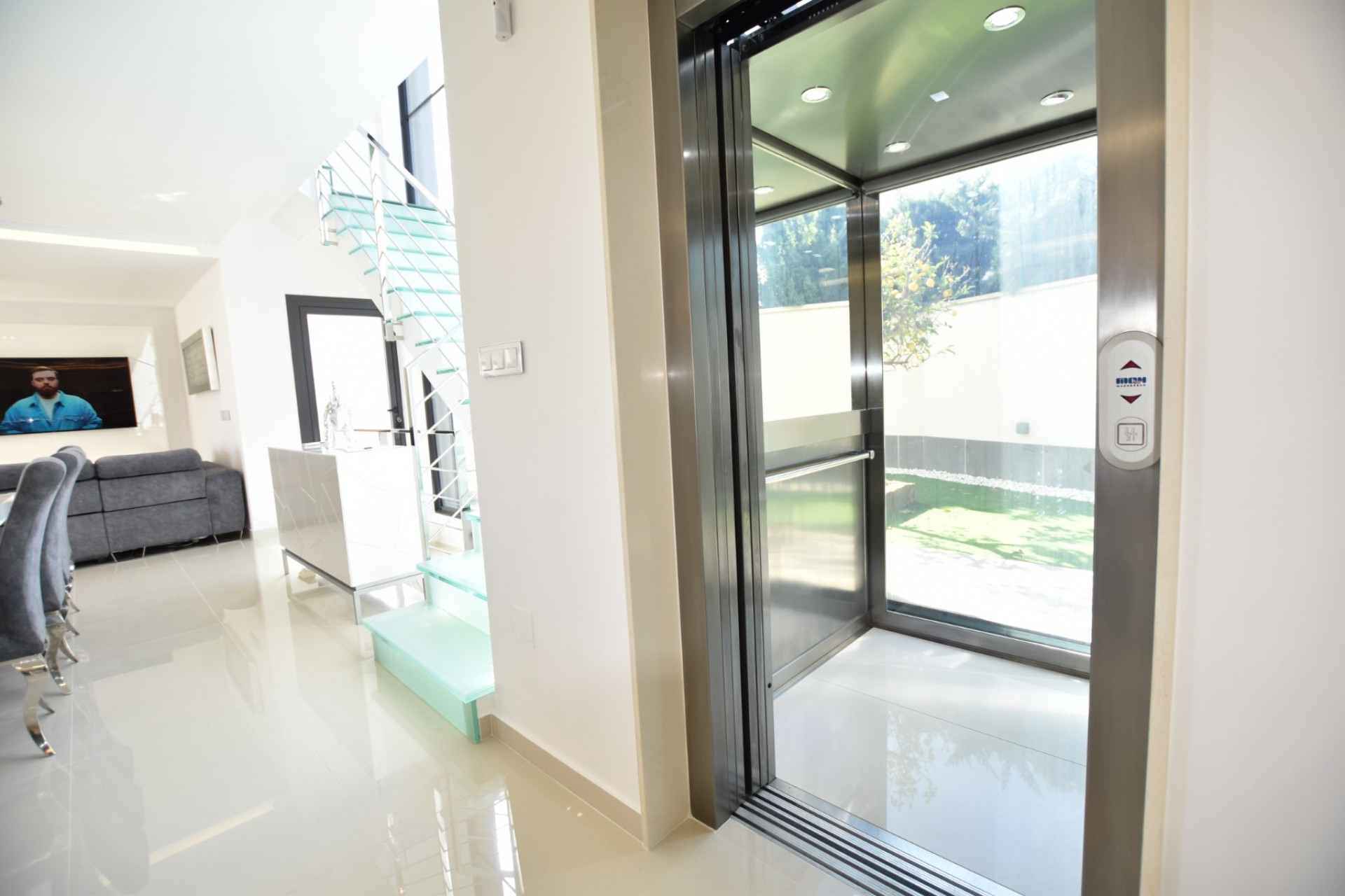 Resale - Villa - San Miguel de Salinas