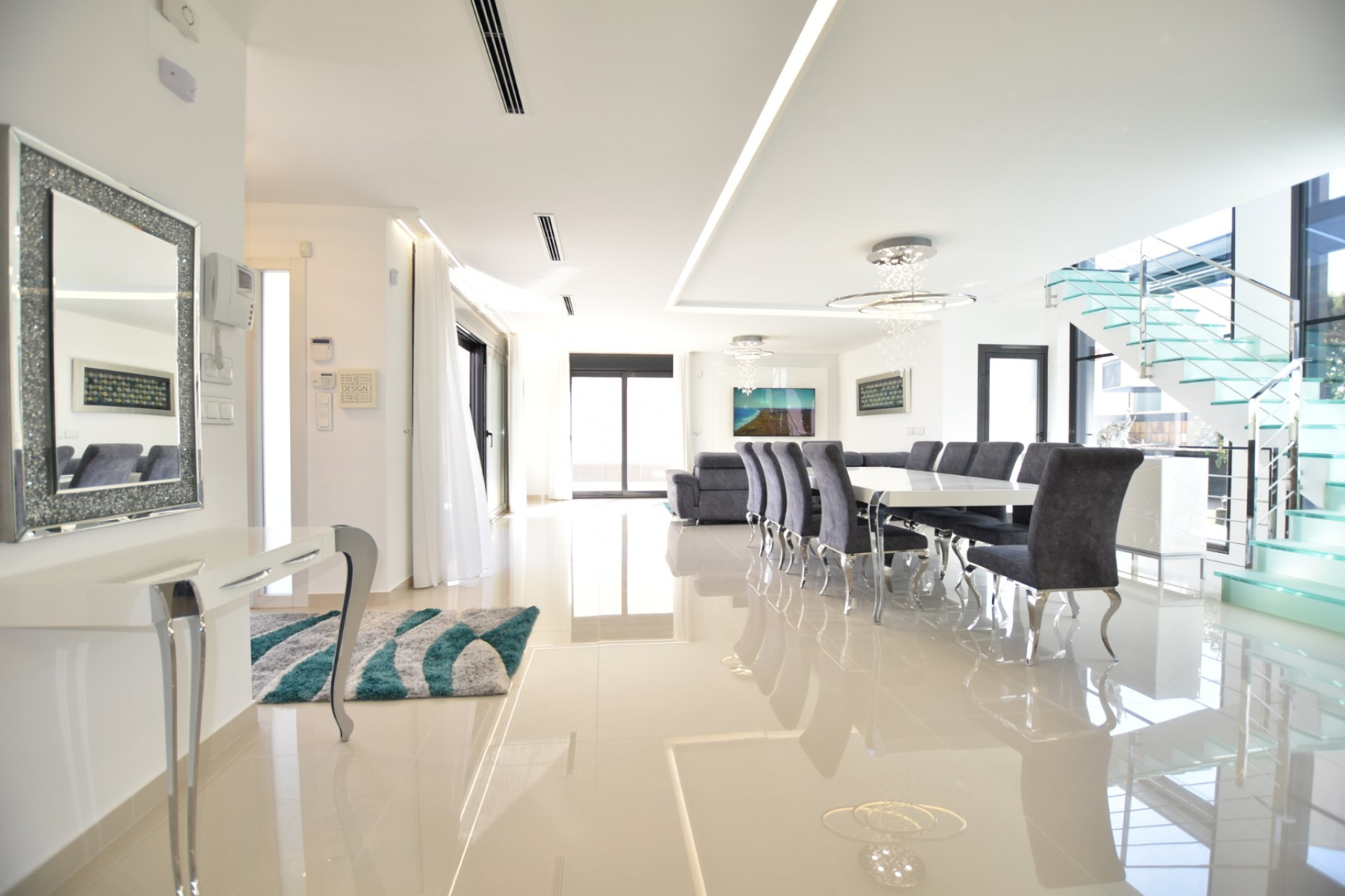 Resale - Villa - San Miguel de Salinas