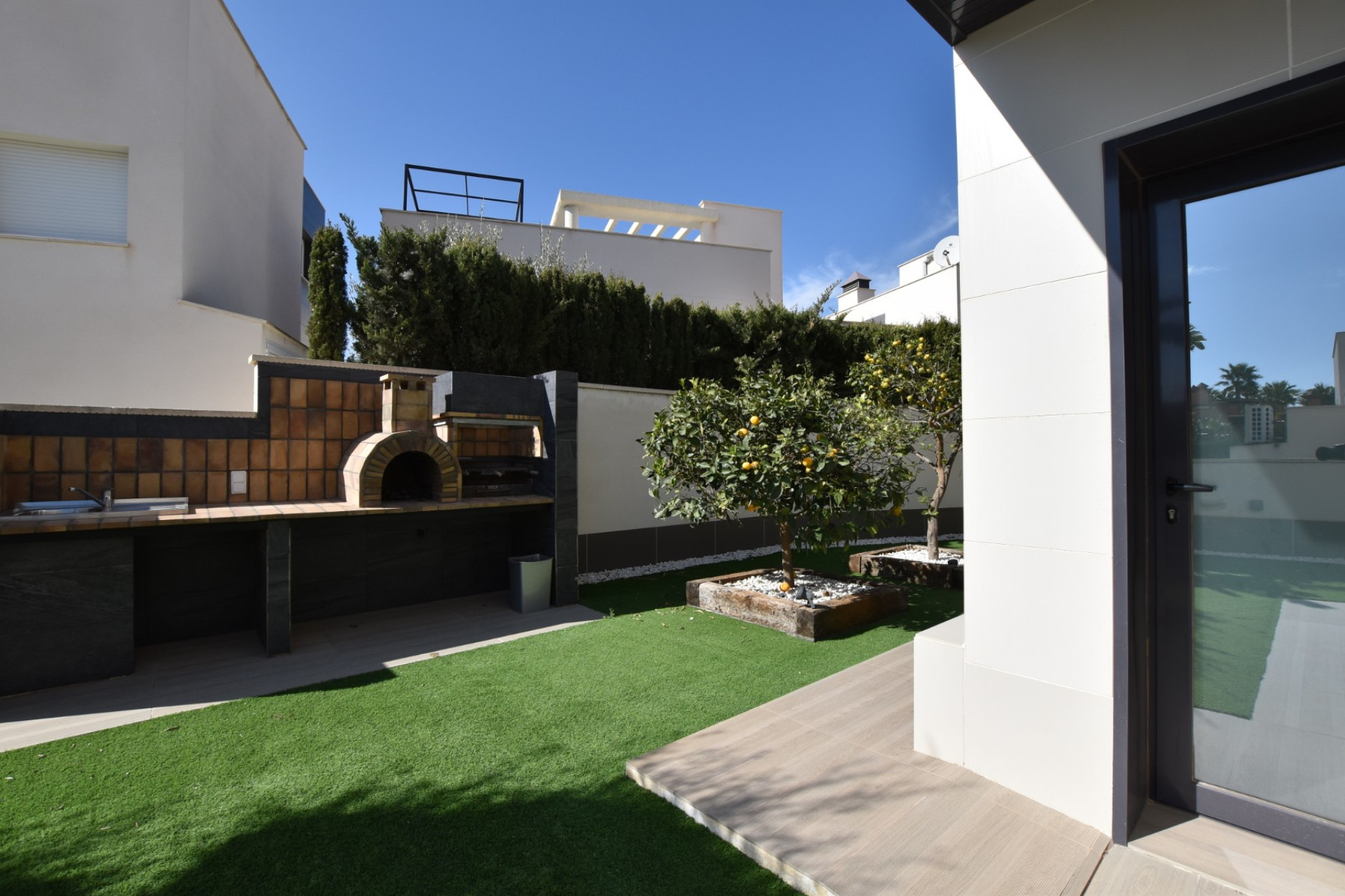 Resale - Villa - San Miguel de Salinas