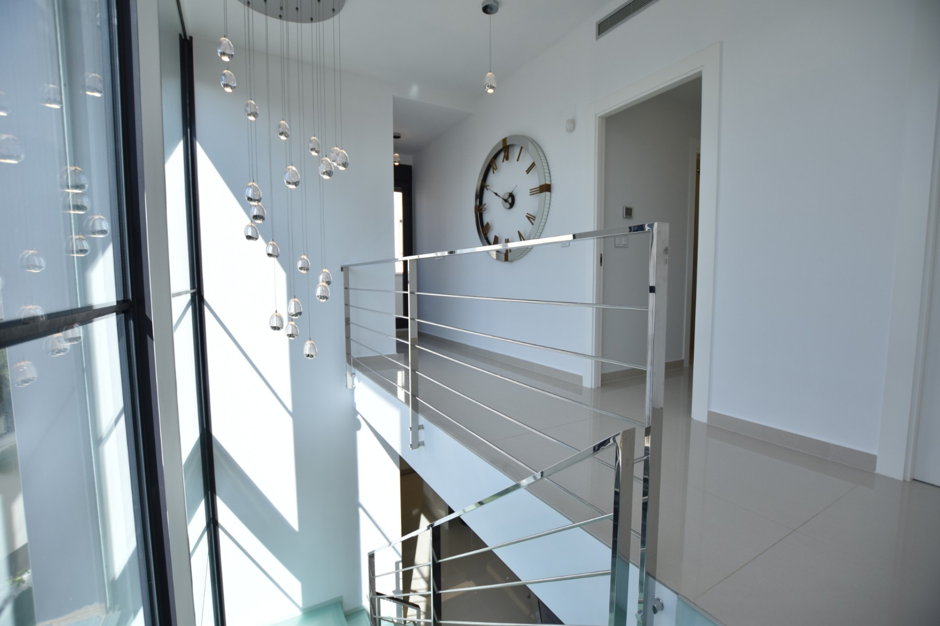 Resale - Villa - San Miguel de Salinas