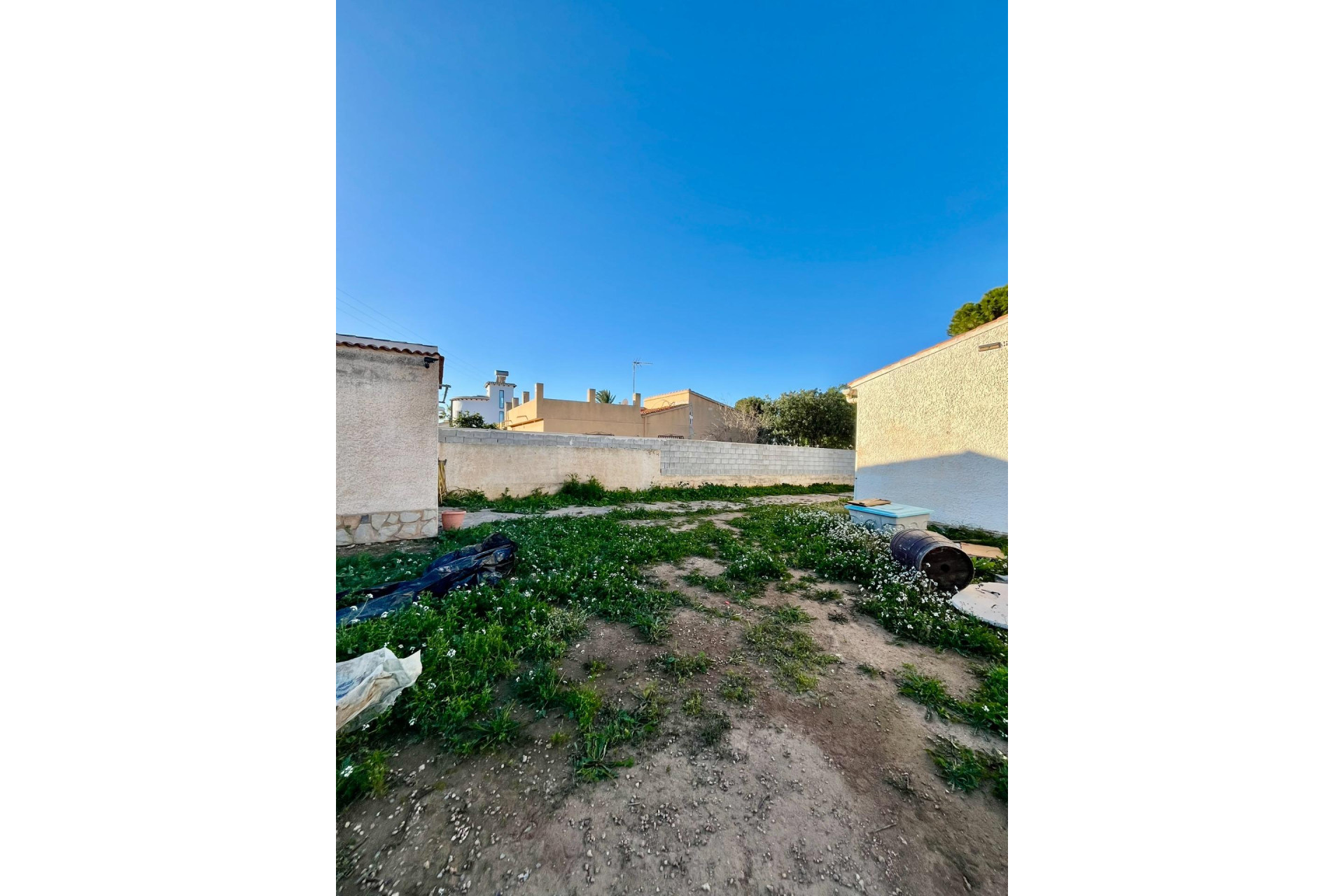 Resale - Villa - Torrevieja - Aguas Nuevas