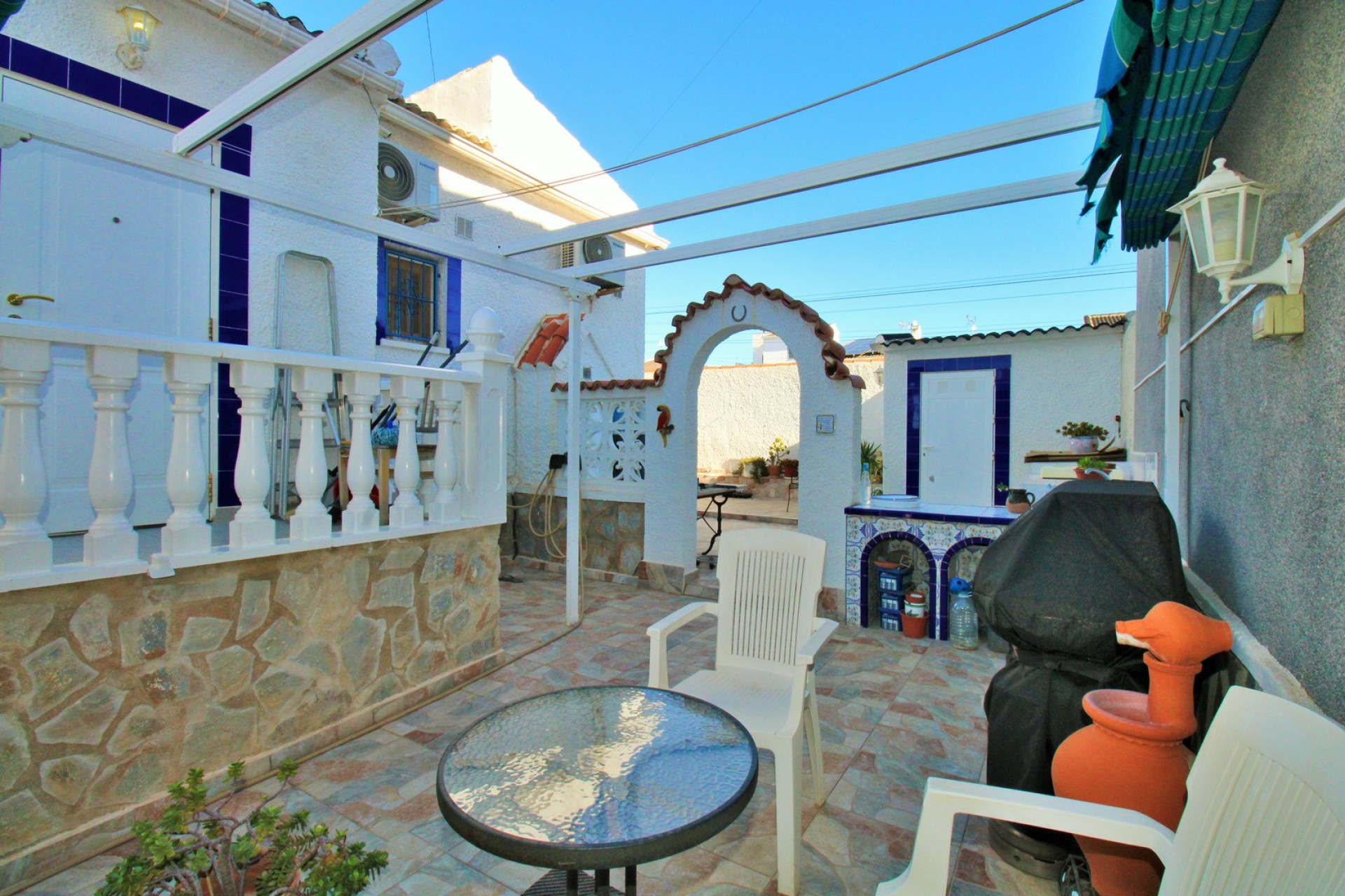 Resale - Villa - Torrevieja - El chaparral