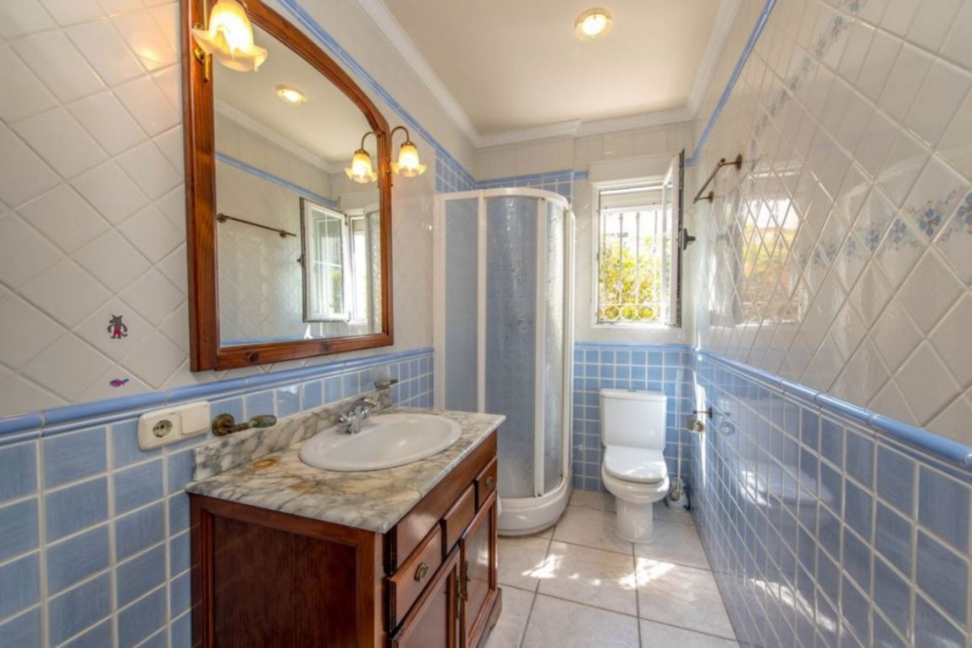 Resale - Villa - Torrevieja - La Mata