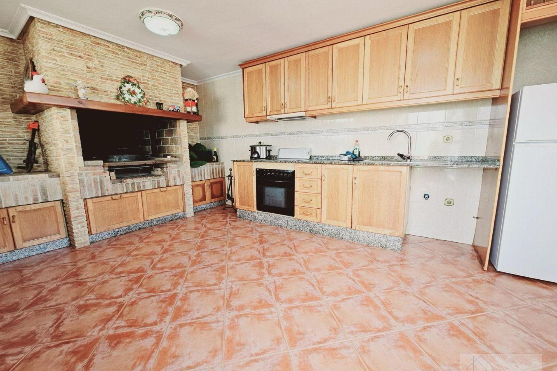 Resale - Villa - Torrevieja - La Siesta - El Salado - Torreta