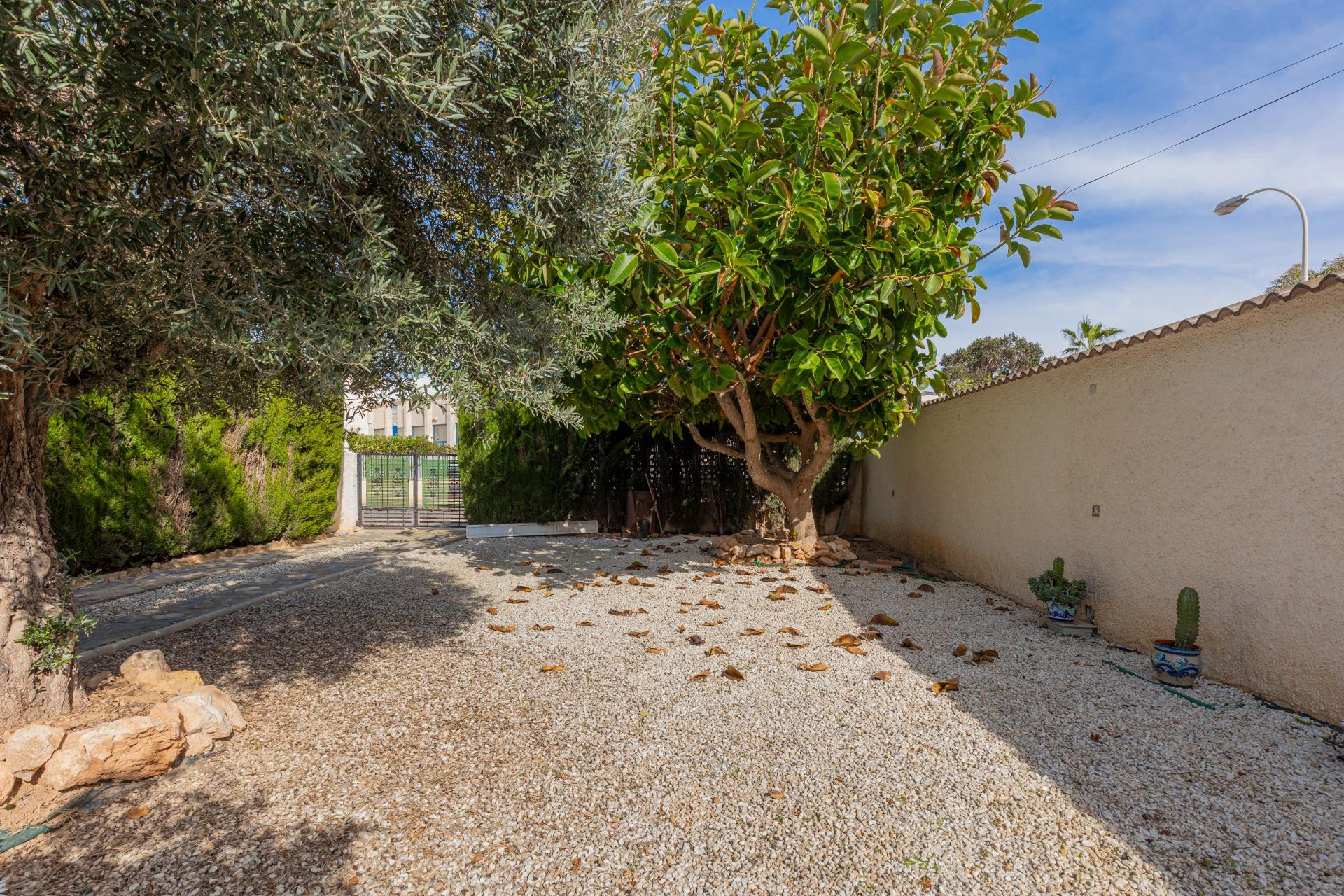 Resale - Villa - Torrevieja - La siesta