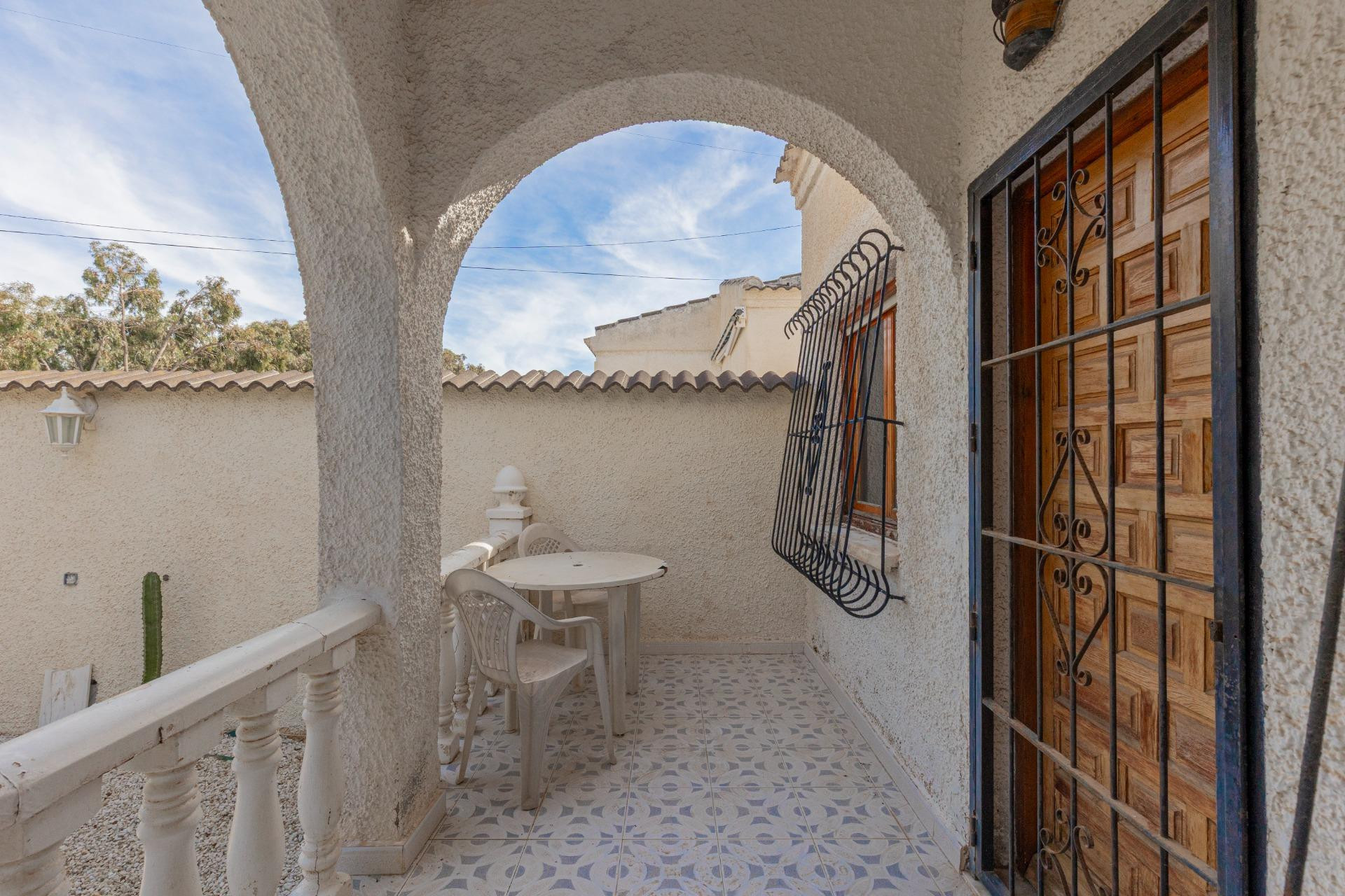 Resale - Villa - Torrevieja - La siesta