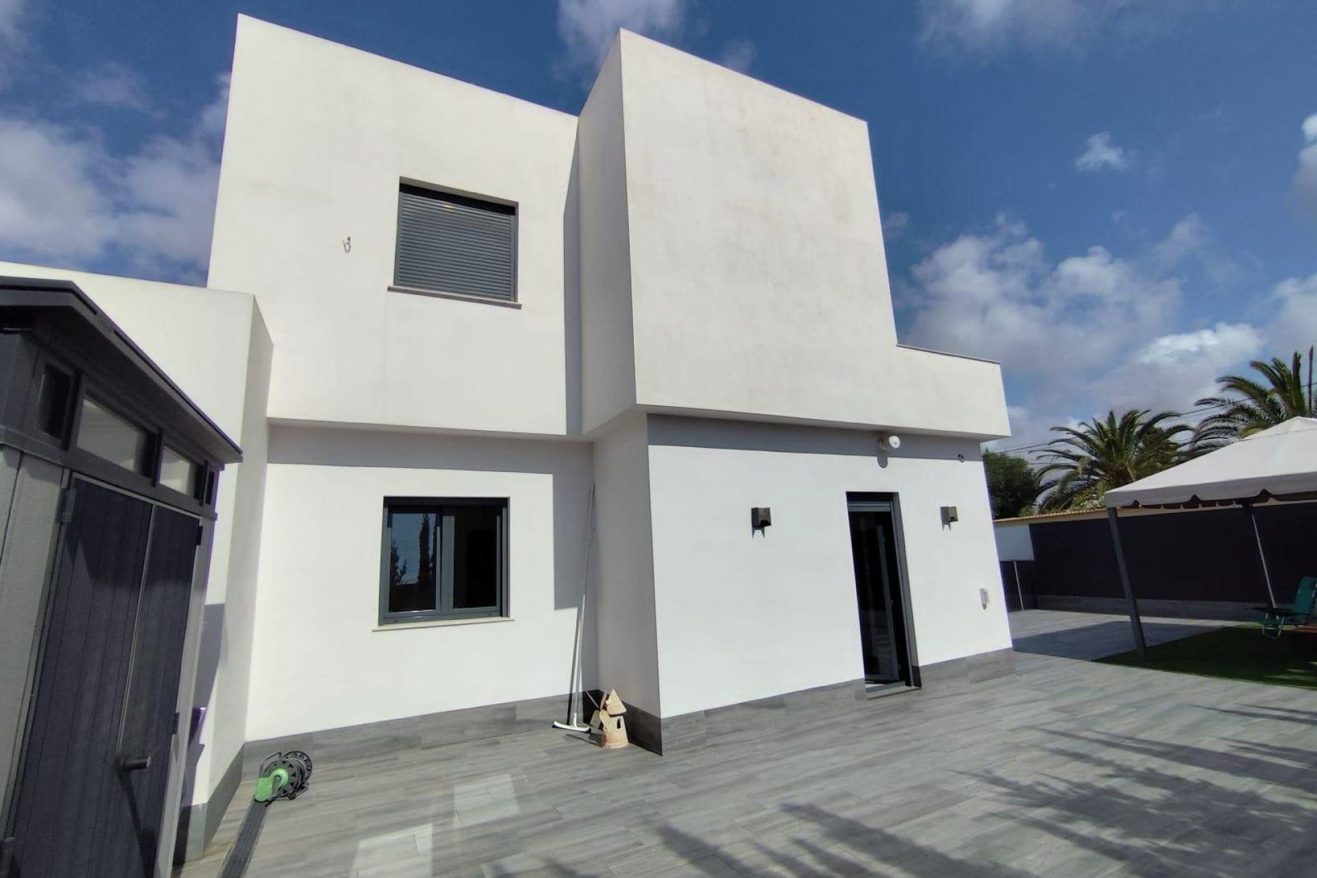 Resale - Villa - Torrevieja - La siesta