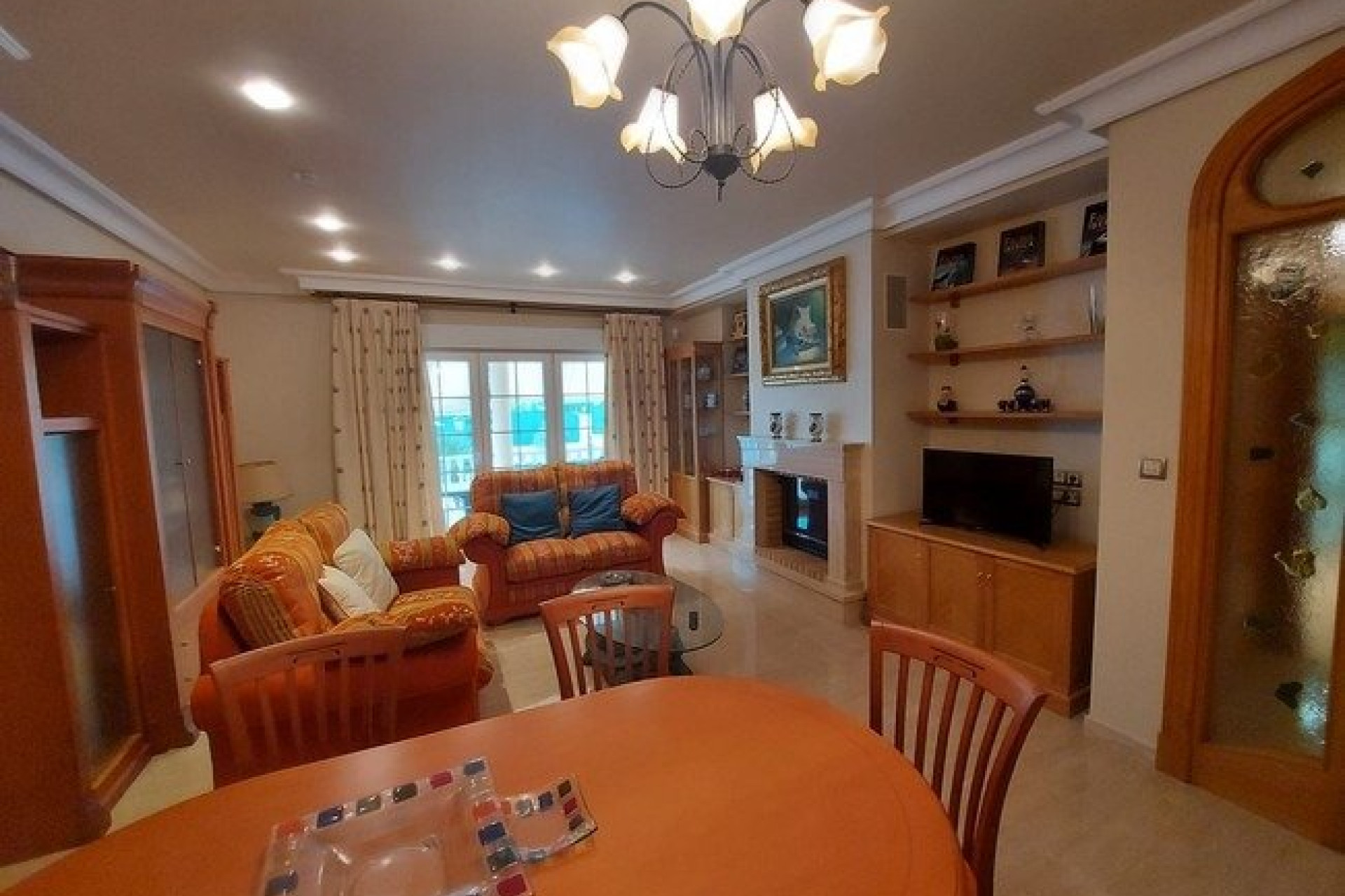 Resale - Villa - Torrevieja - La veleta