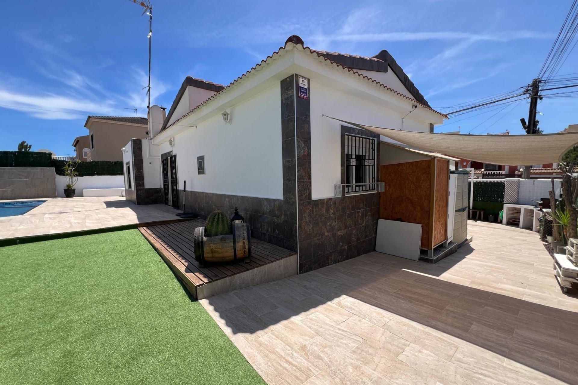 Resale - Villa - Torrevieja - Los altos