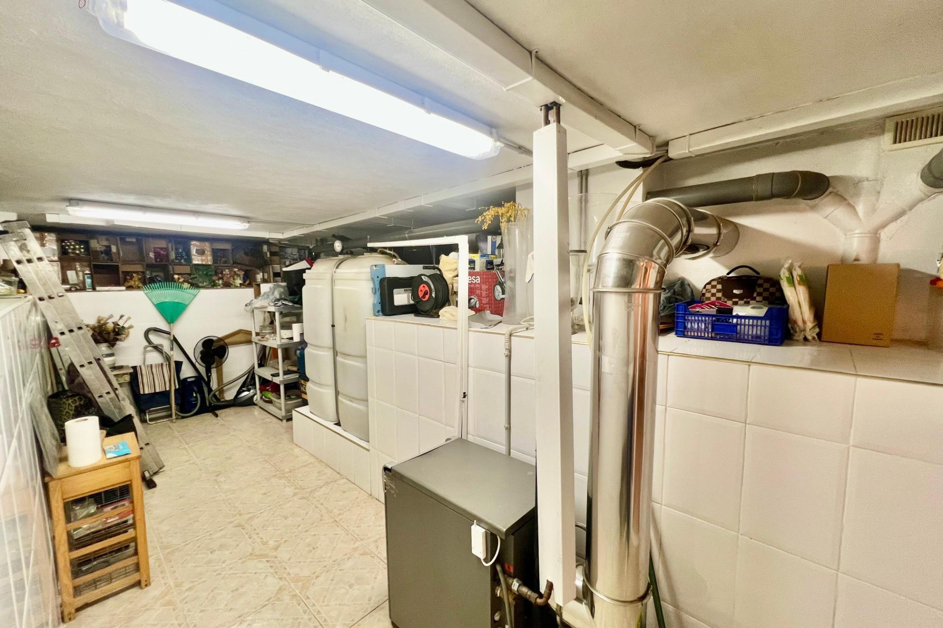 Resale - Villa - Torrevieja - Los Balcones - Los Altos del Edén