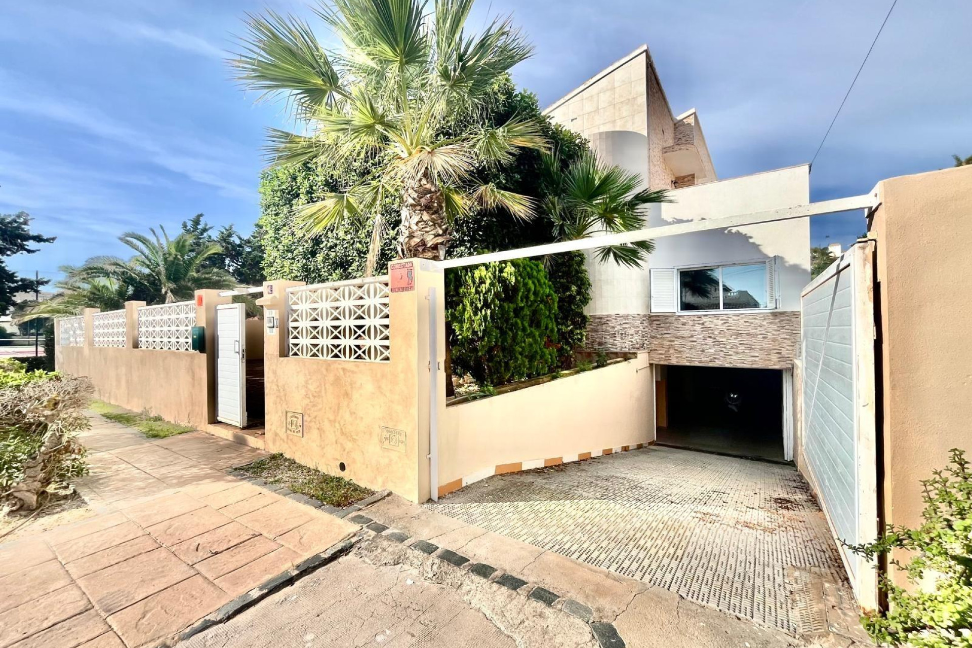 Resale - Villa - Torrevieja - Torre la mata